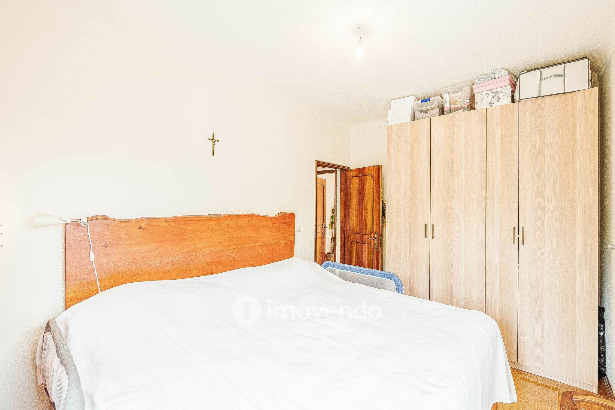 Moradia isolada T4, com jardim, em Agualva, Cacém
