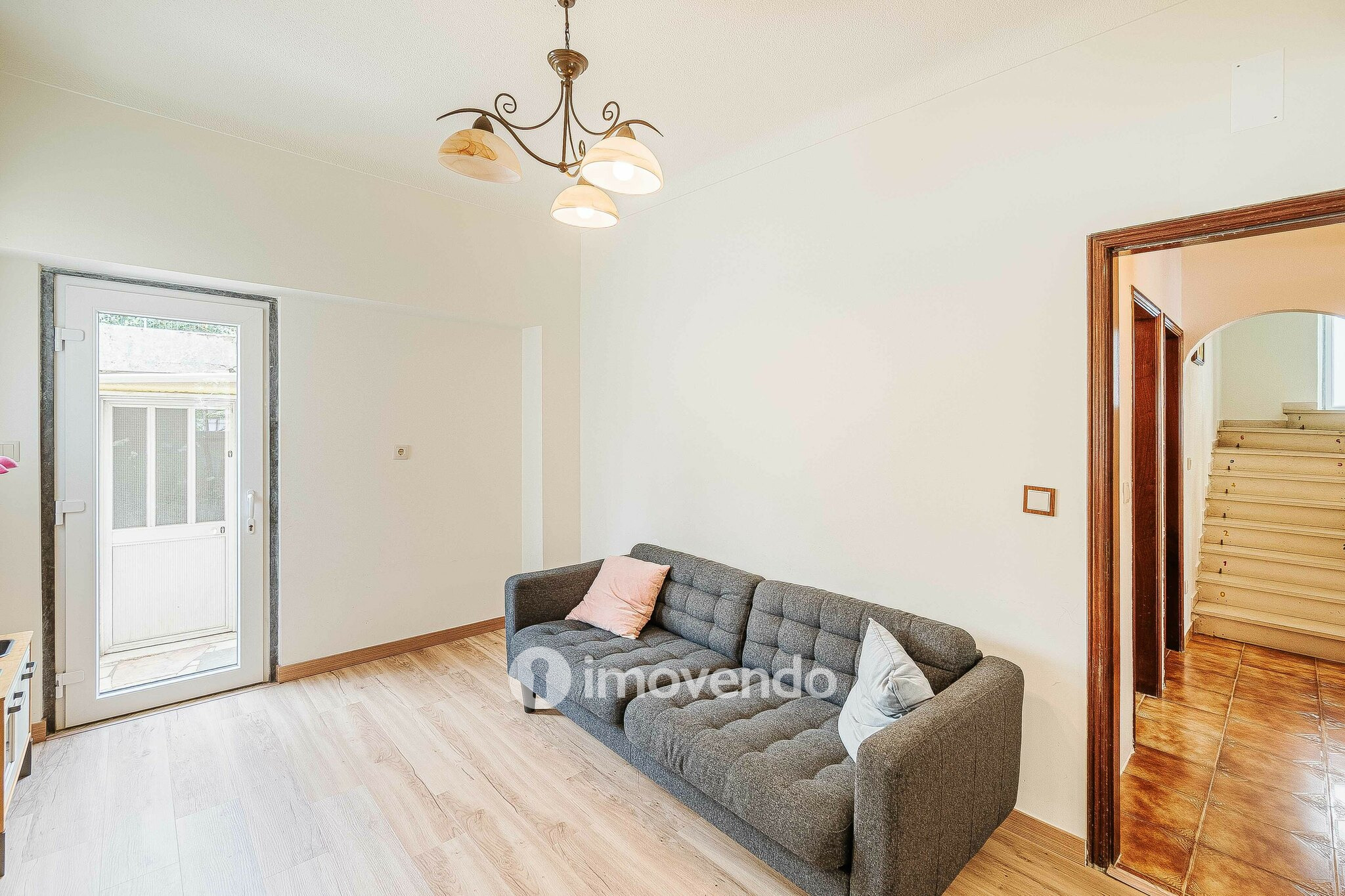 Moradia isolada T4, com jardim, em Agualva, Cacém