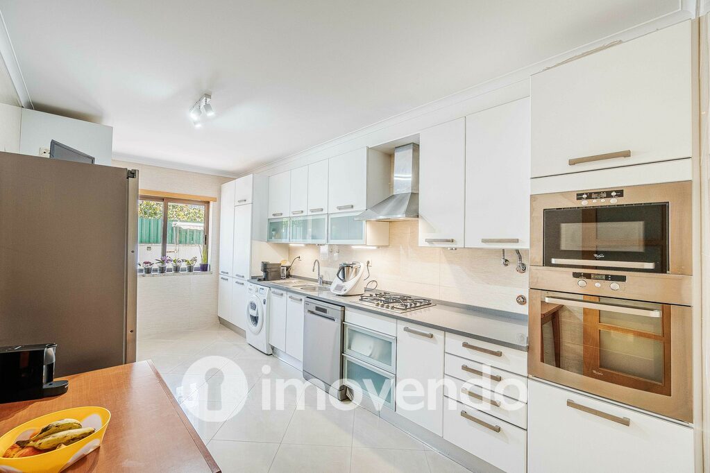 Apartamento T3 em Moita, Setúbal com 135 m<sup>2</sup> por 315.000