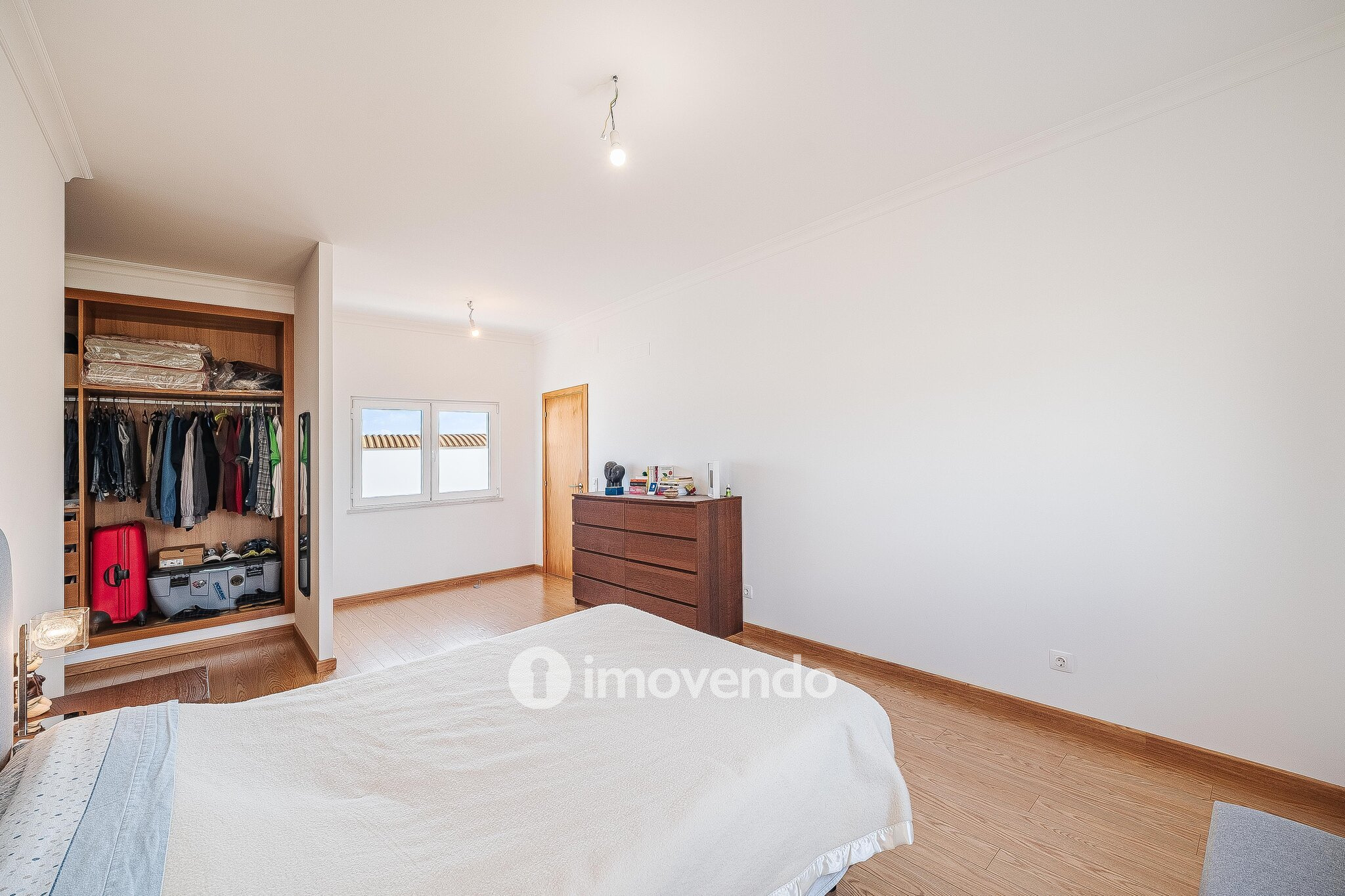 Moradia T4 incrível, com terreno de 4.200m², no Rebocho, Coruche