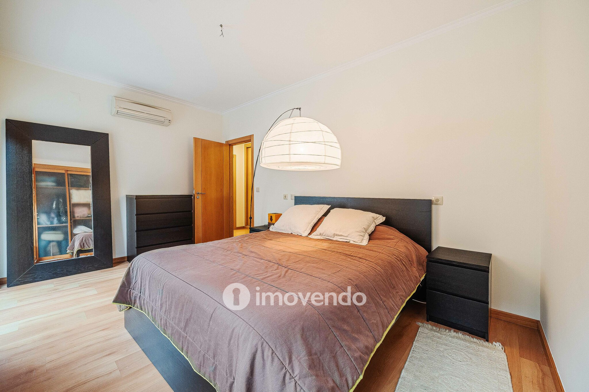 Apartamento T3 exclusivo, com garagem,  nas Colinas do Cruzeiro