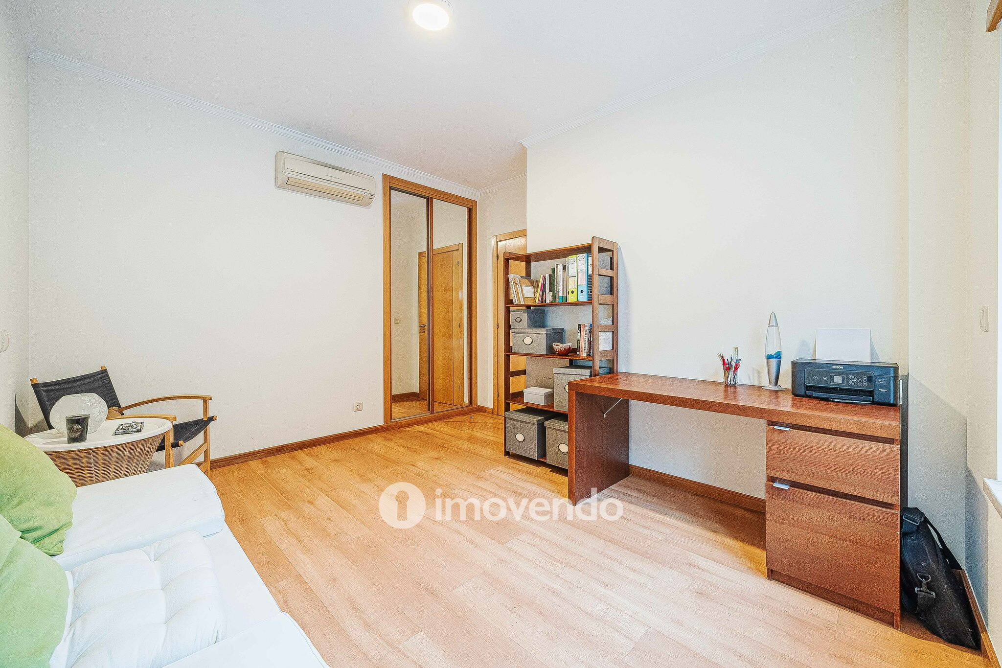 Apartamento T3 exclusivo, com garagem,  nas Colinas do Cruzeiro