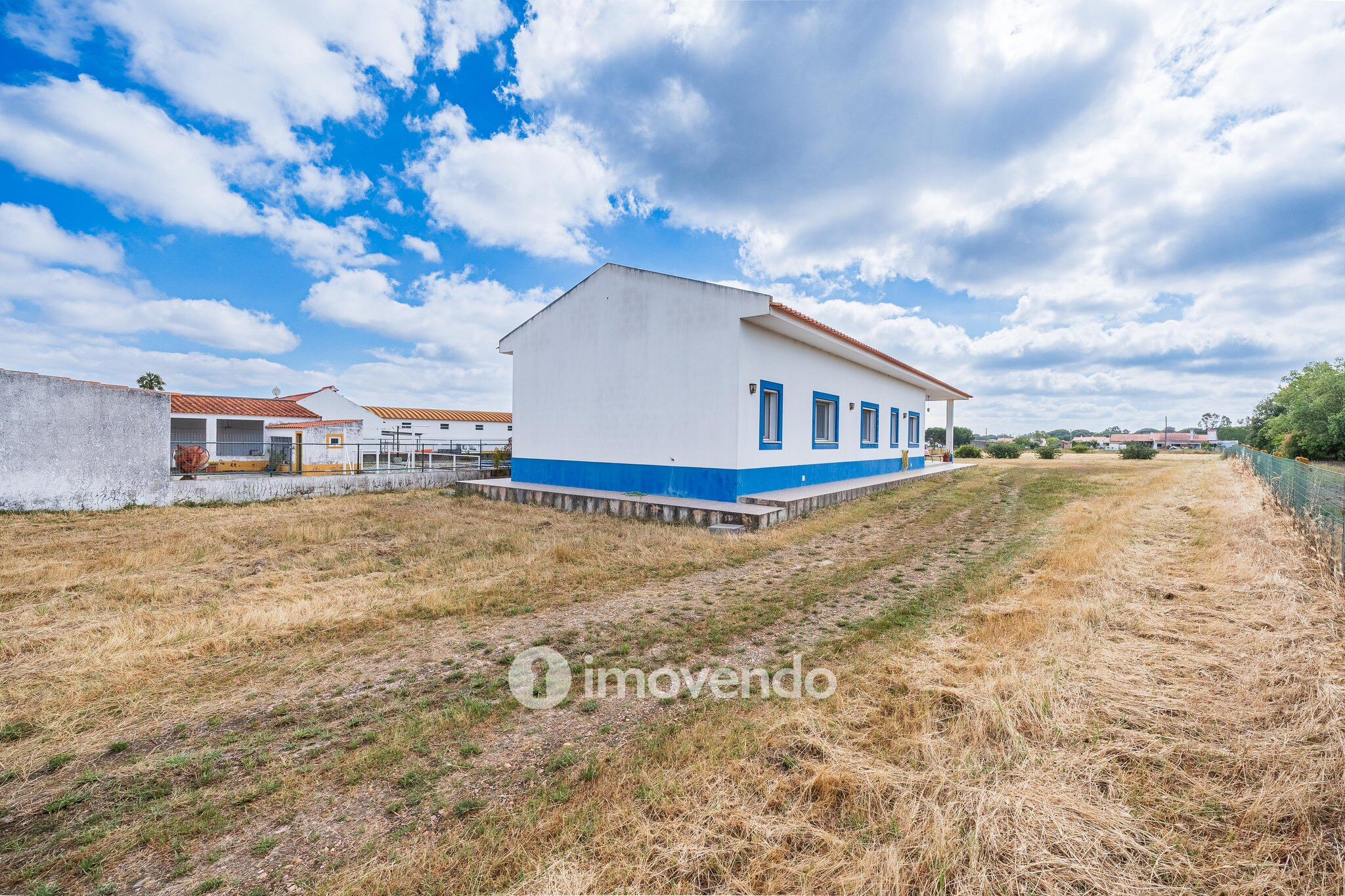 Moradia T4 incrível, com terreno de 4.200m², no Rebocho, Coruche