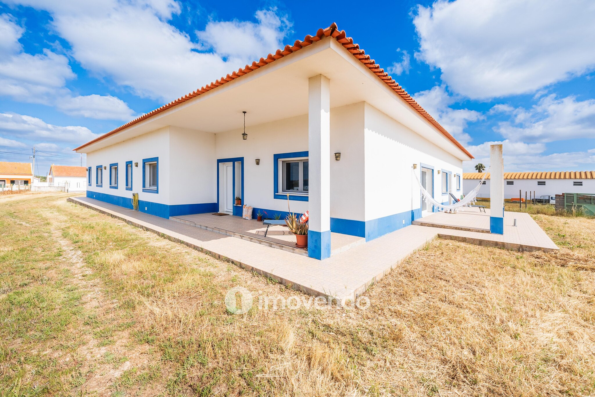 Moradia T4 incrível, com terreno de 4.200m², no Rebocho, Coruche