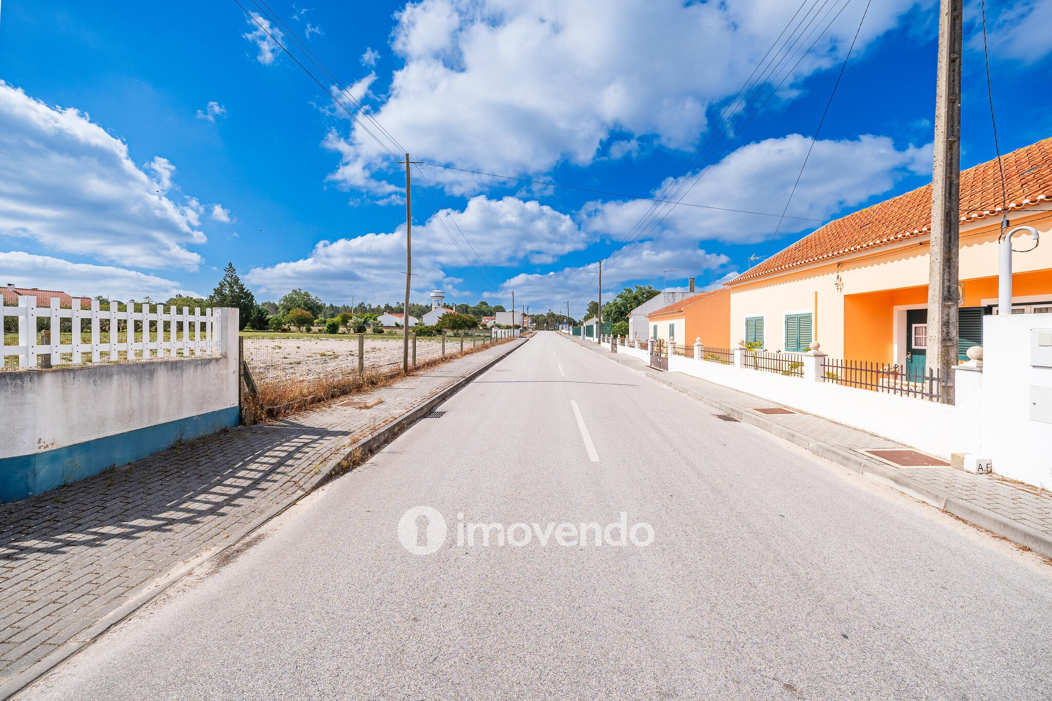 Moradia T4 incrível, com terreno de 4.200m², no Rebocho, Coruche