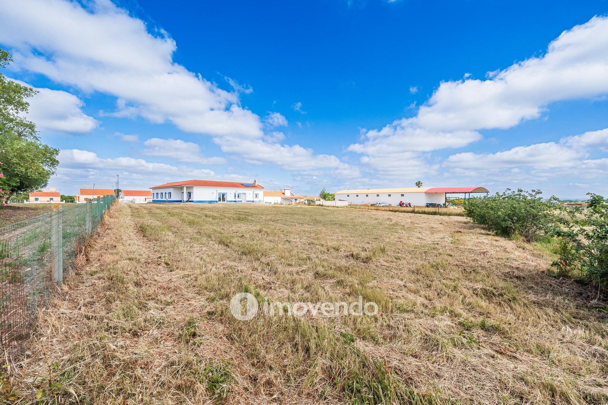 Moradia T4 incrível, com terreno de 4.200m², no Rebocho, Coruche