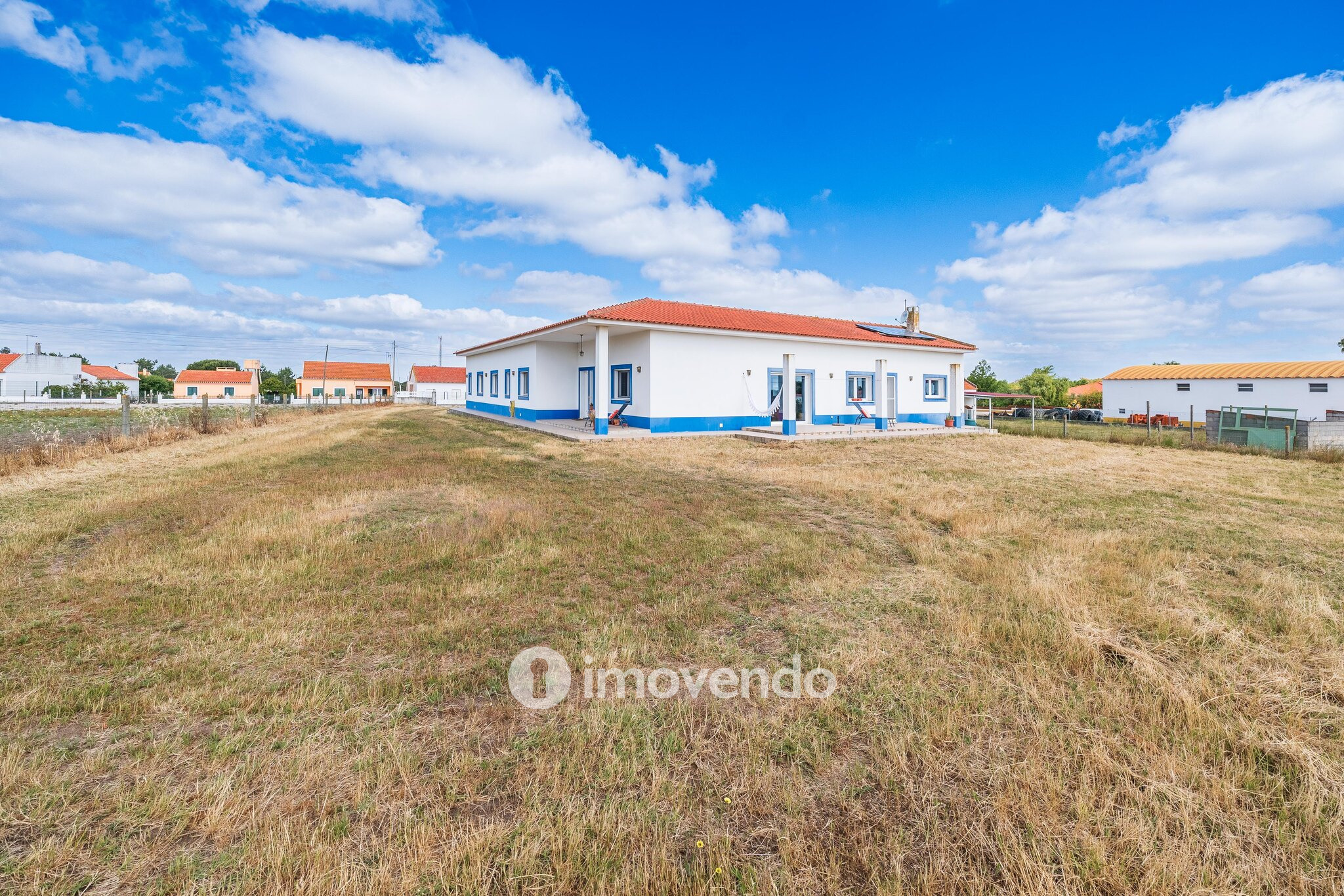 Moradia T4 incrível, com terreno de 4.200m², no Rebocho, Coruche