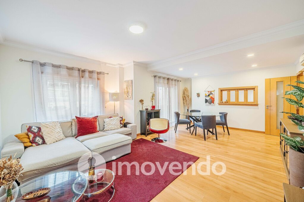 Apartamento T3 em Odivelas, Lisboa com 120 m<sup>2</sup> por 530.000
