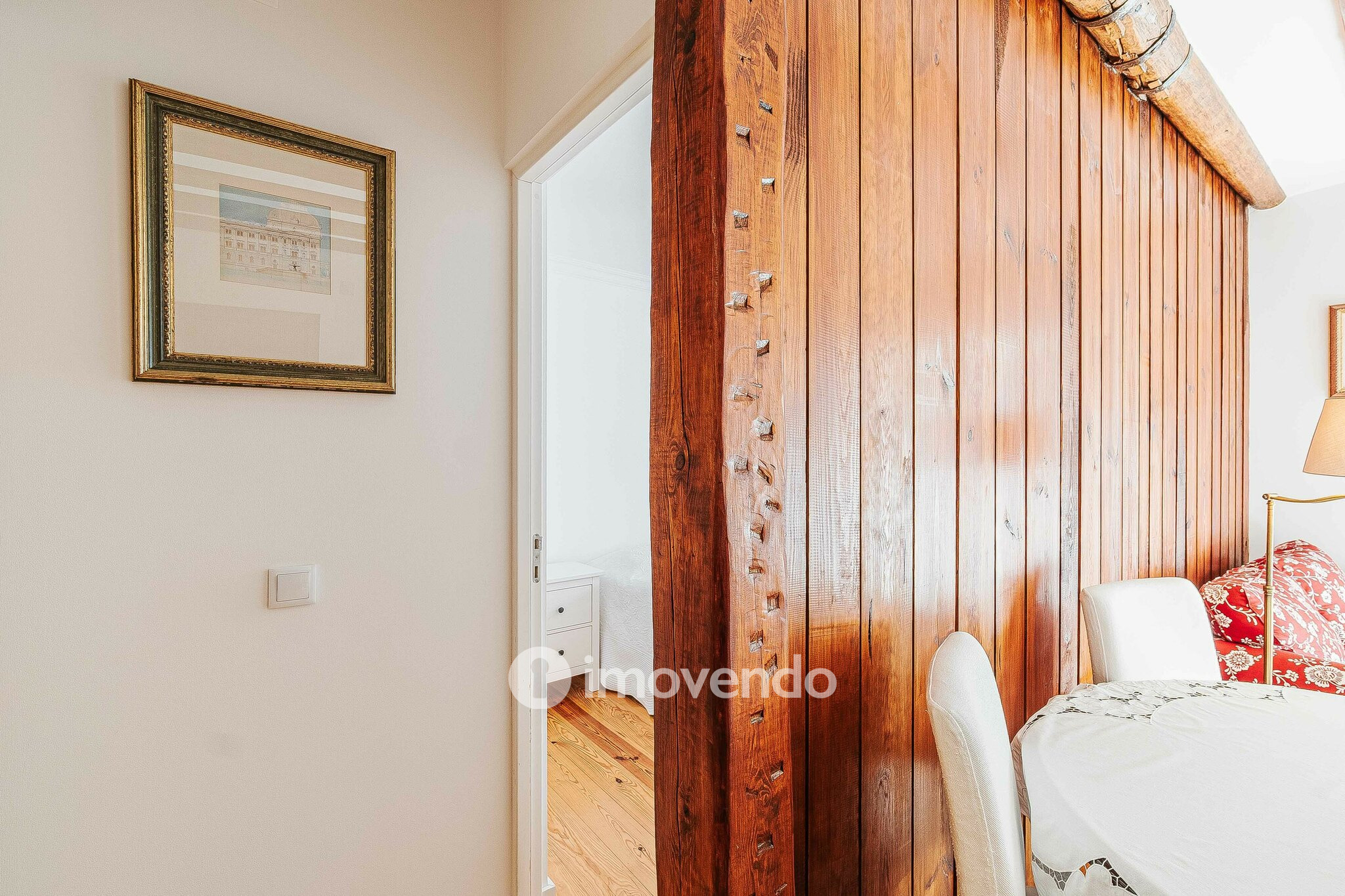 Apartamento T2 remodelado, no coração de Lisboa, em Alfama