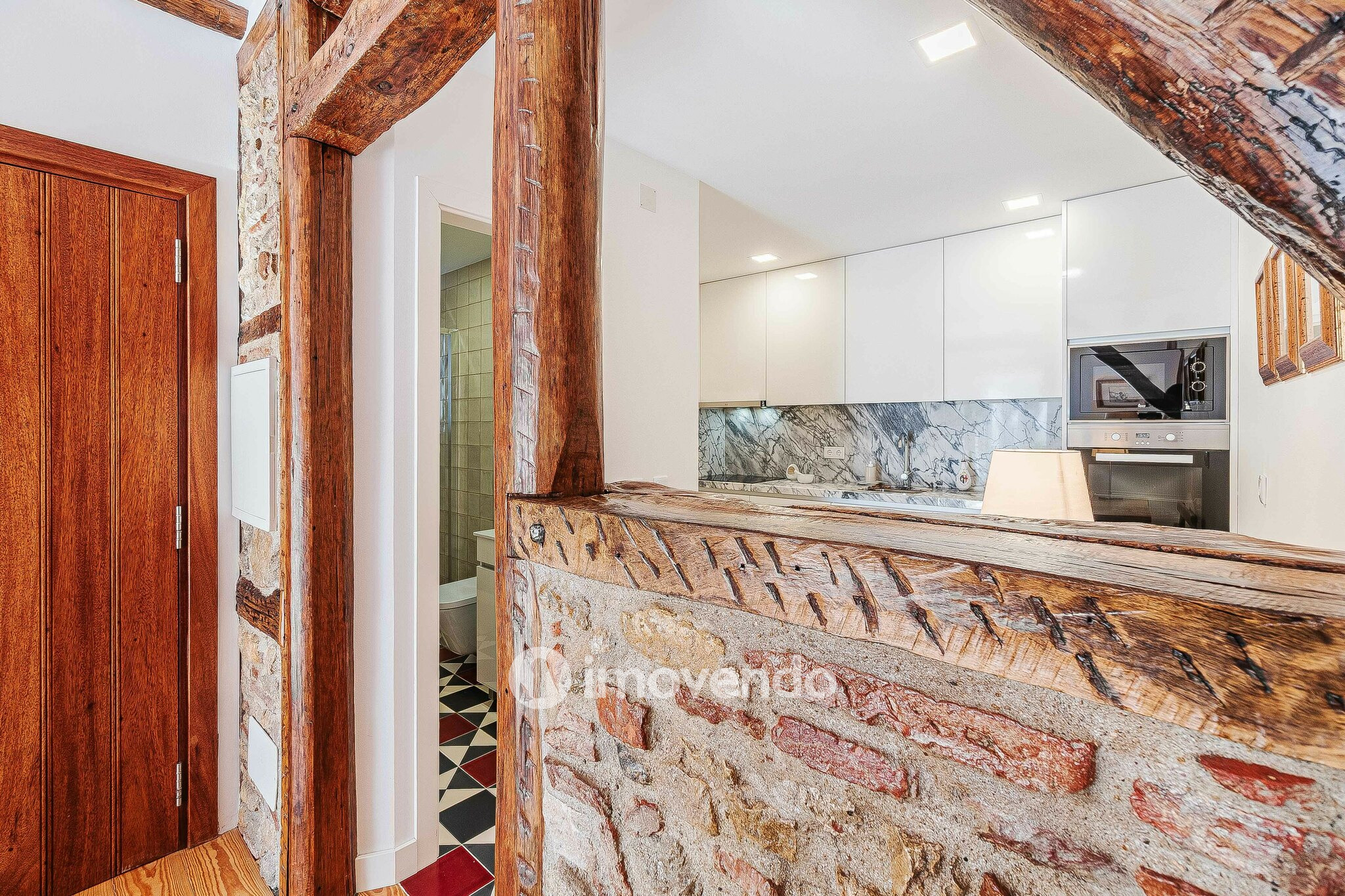 Apartamento T2 remodelado, no coração de Lisboa, em Alfama