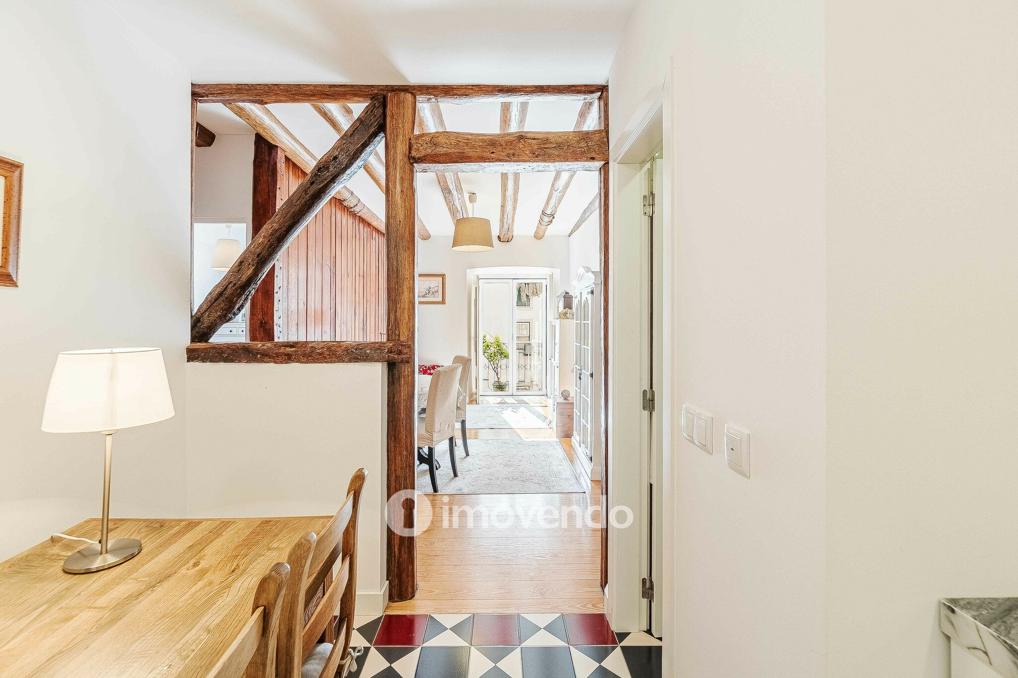 Apartamento T2 remodelado, no coração de Lisboa, em Alfama