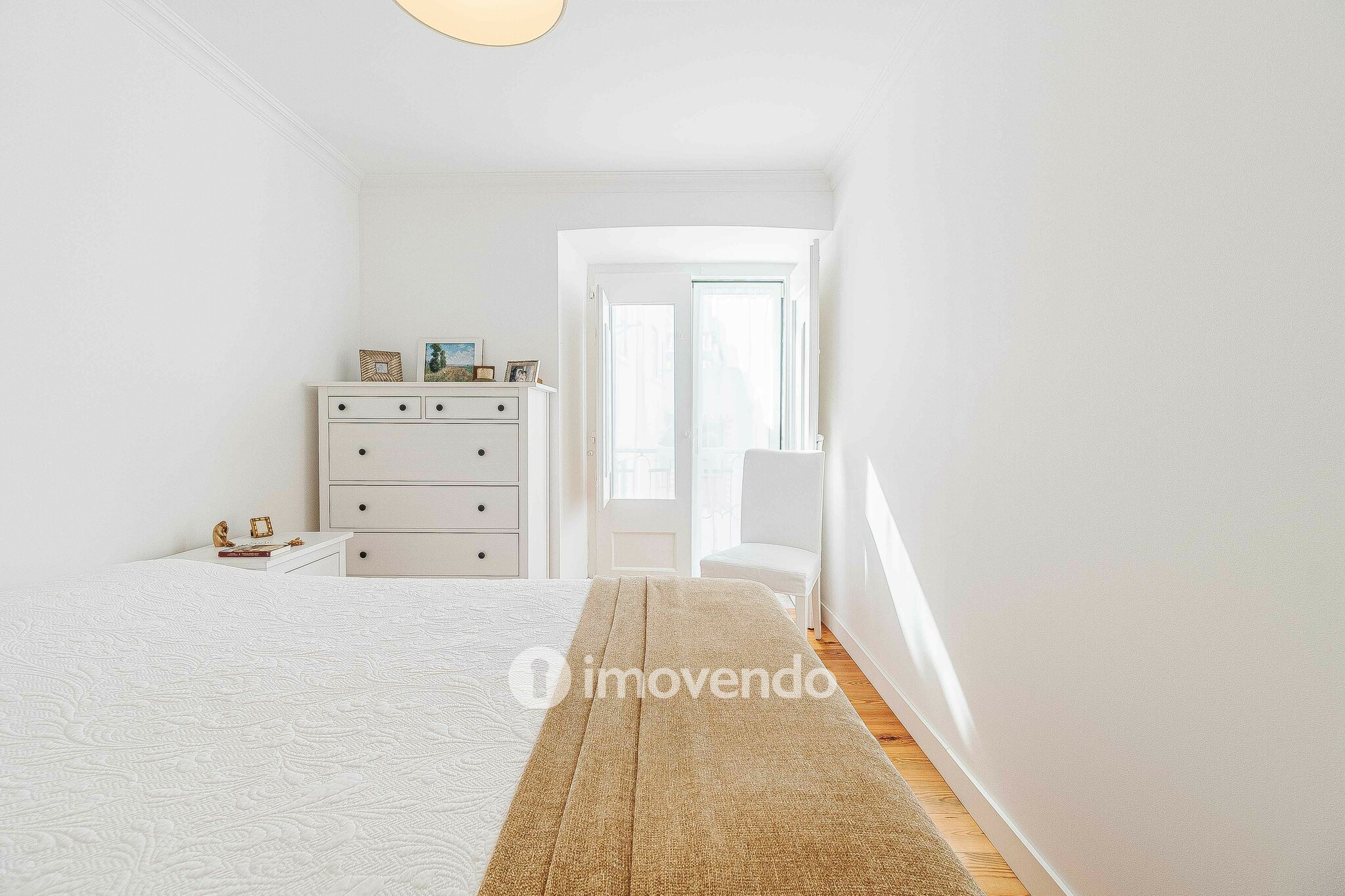 Apartamento T2 remodelado, no coração de Lisboa, em Alfama