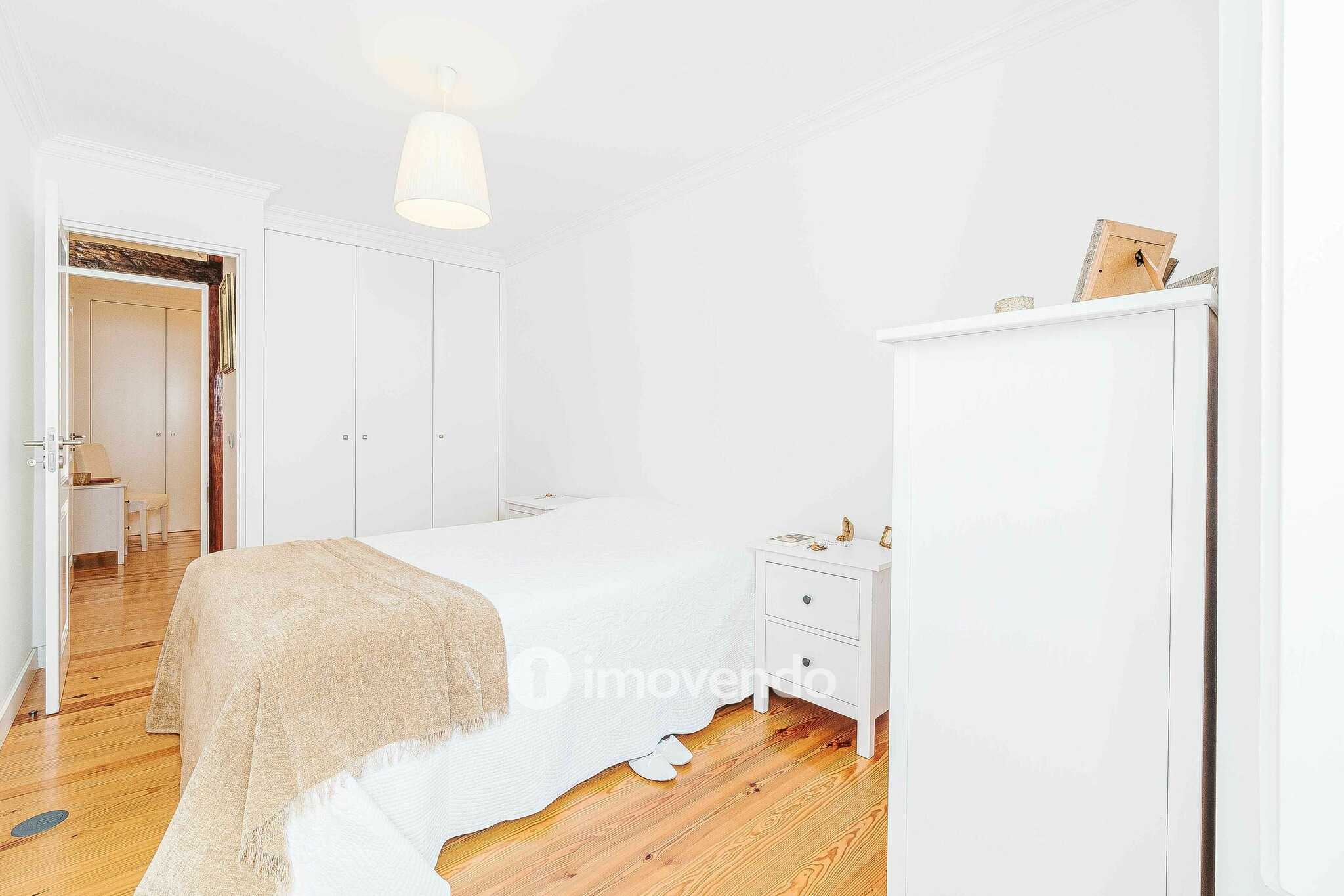 Apartamento T2 remodelado, no coração de Lisboa, em Alfama