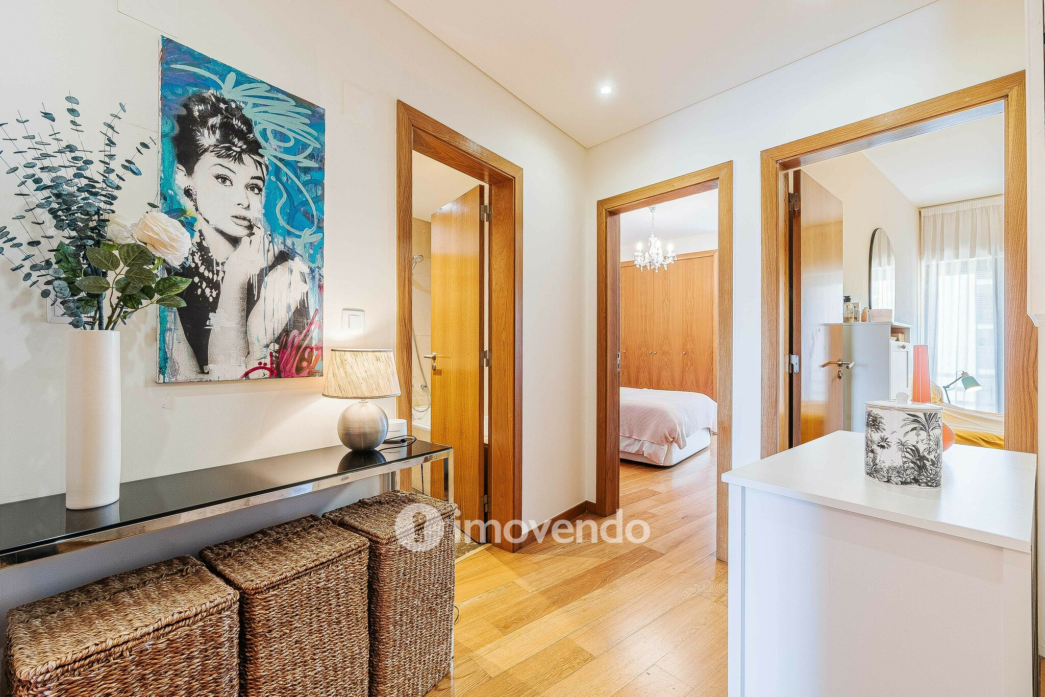 Apartamento T3 com estacionamento no Parque das Nações