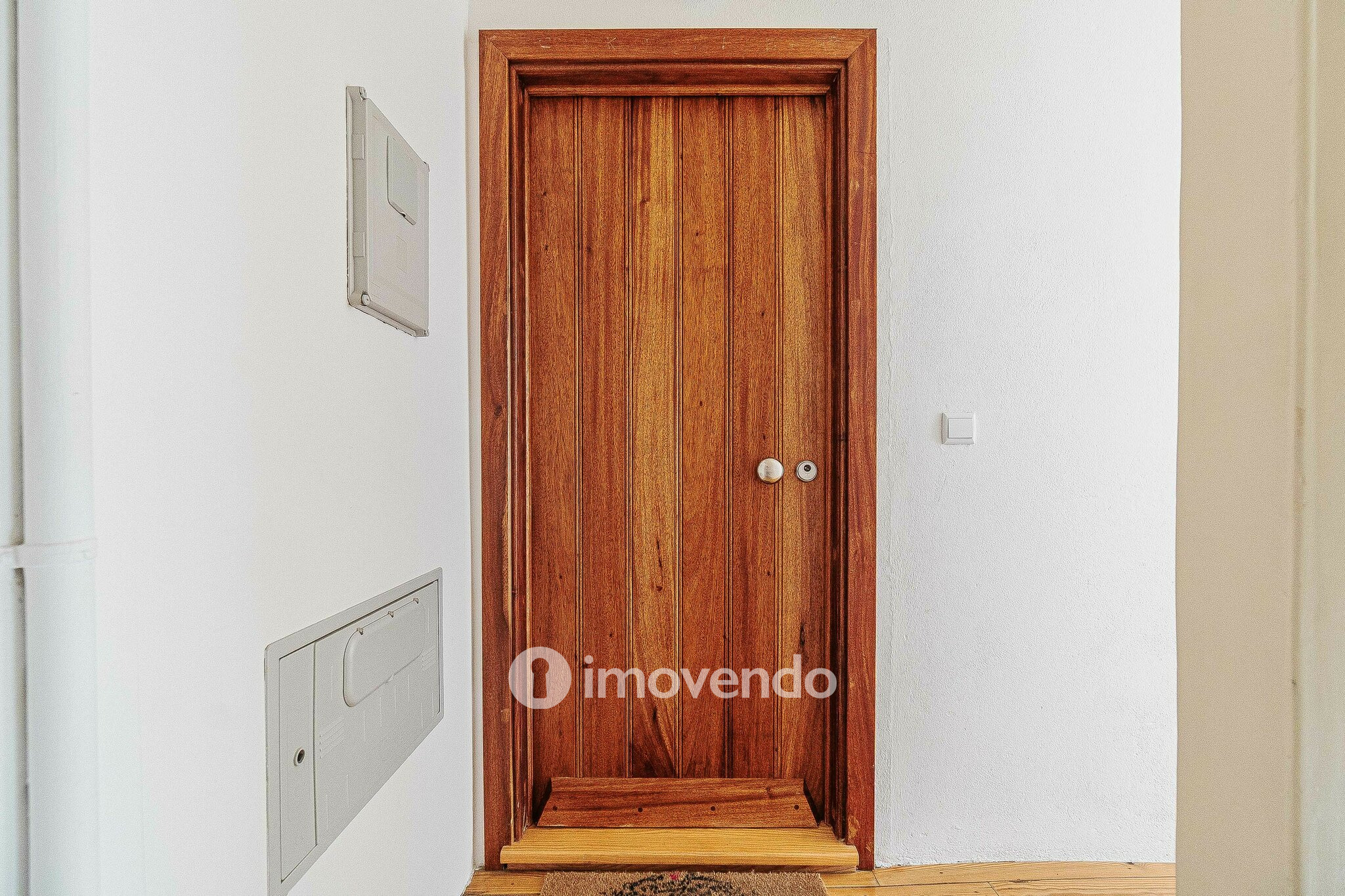 Apartamento T2 remodelado, no coração de Lisboa, em Alfama