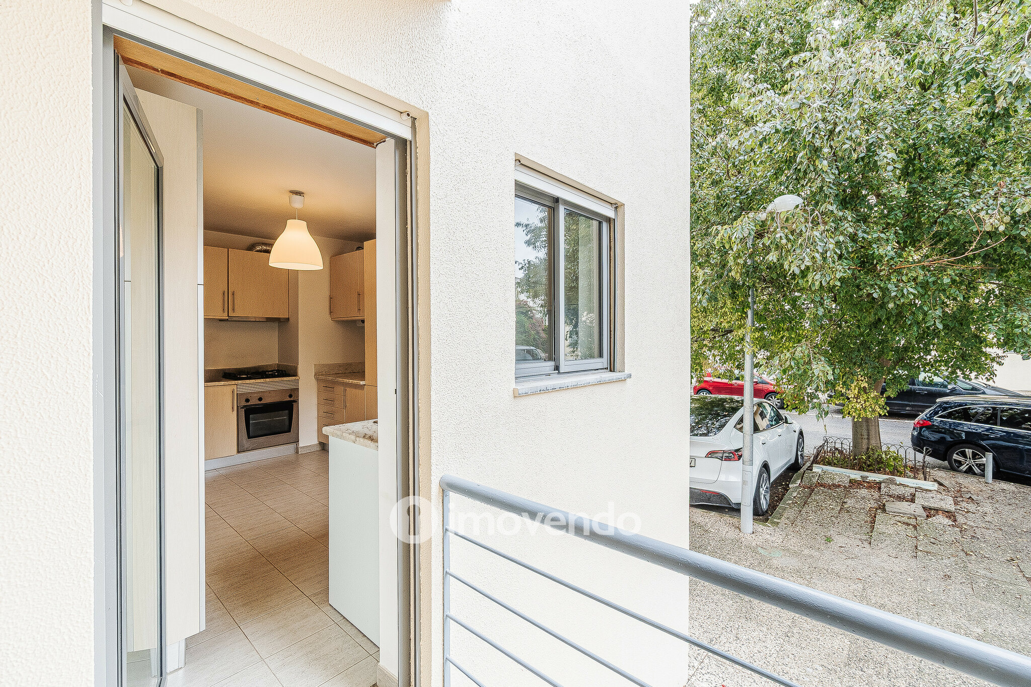 Apartamento T1 com estacionamento em Belém