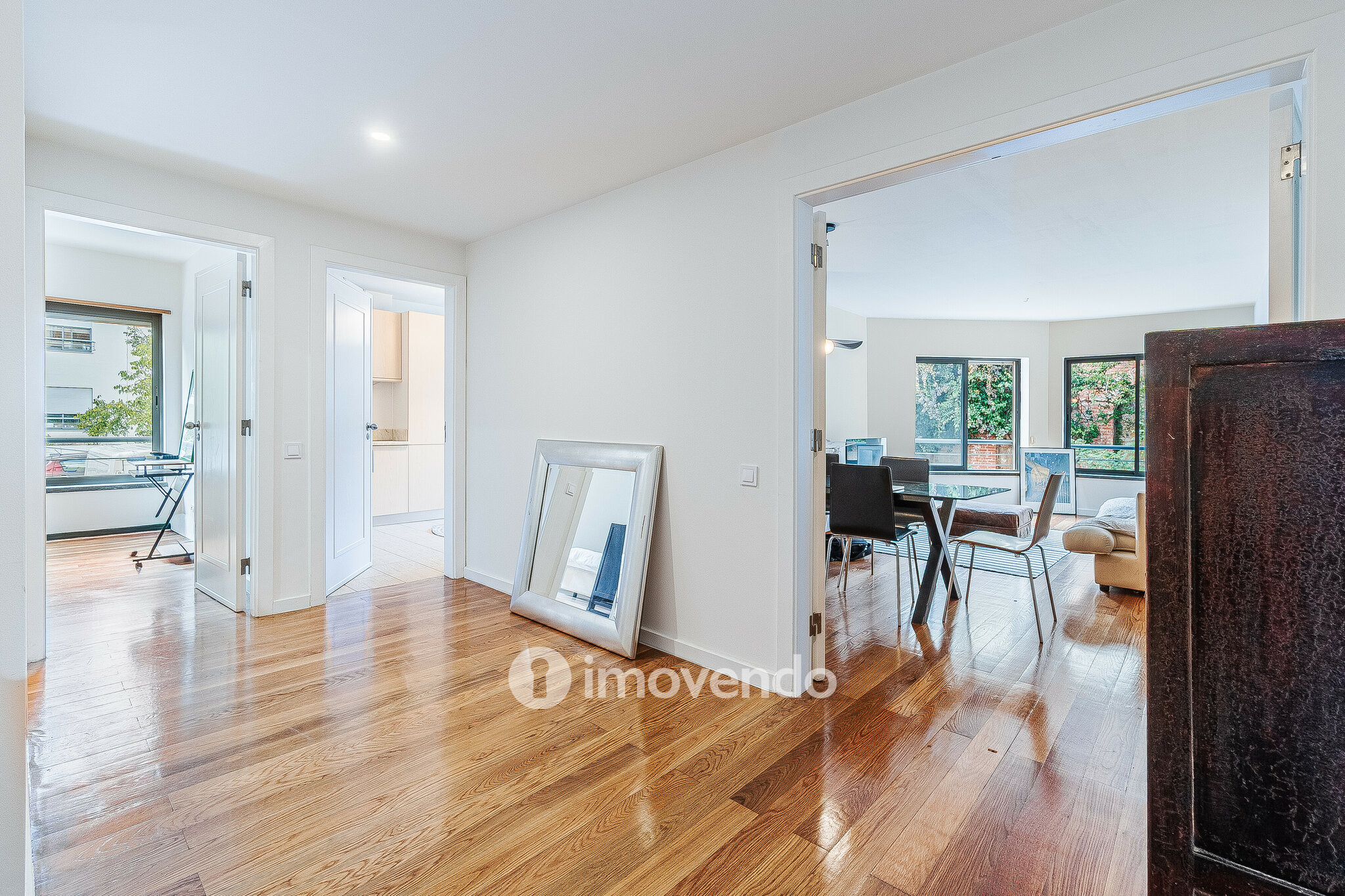 Apartamento T1 com estacionamento em Belém