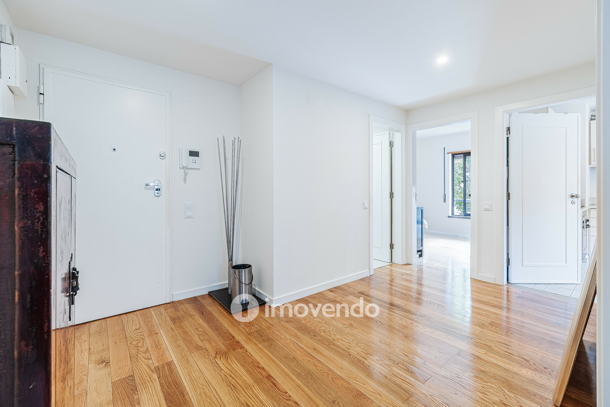 Apartamento T1 com estacionamento em Belém