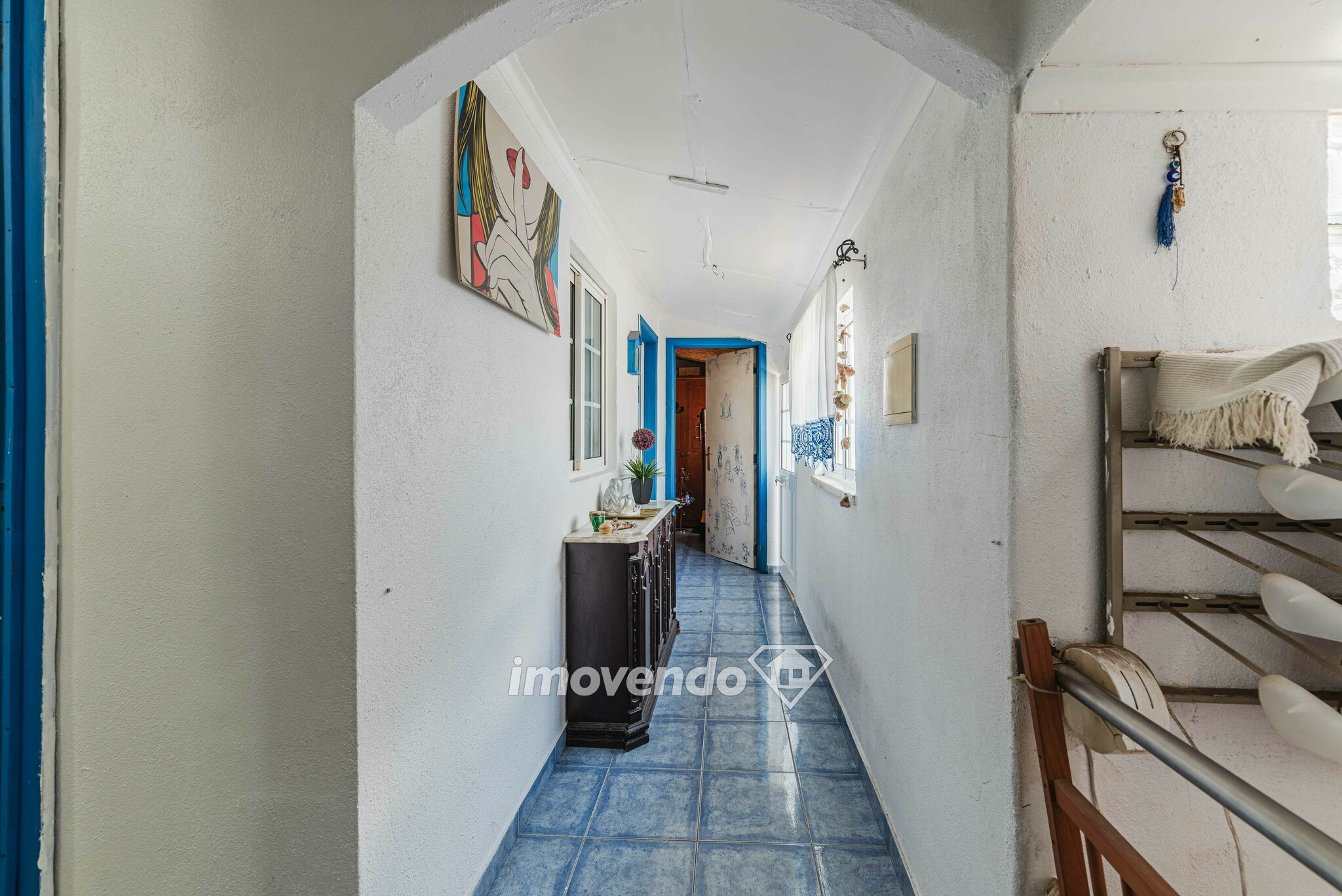 Moradia isolada T4+1 com garagem e jardim, em Albarraque, Sintra