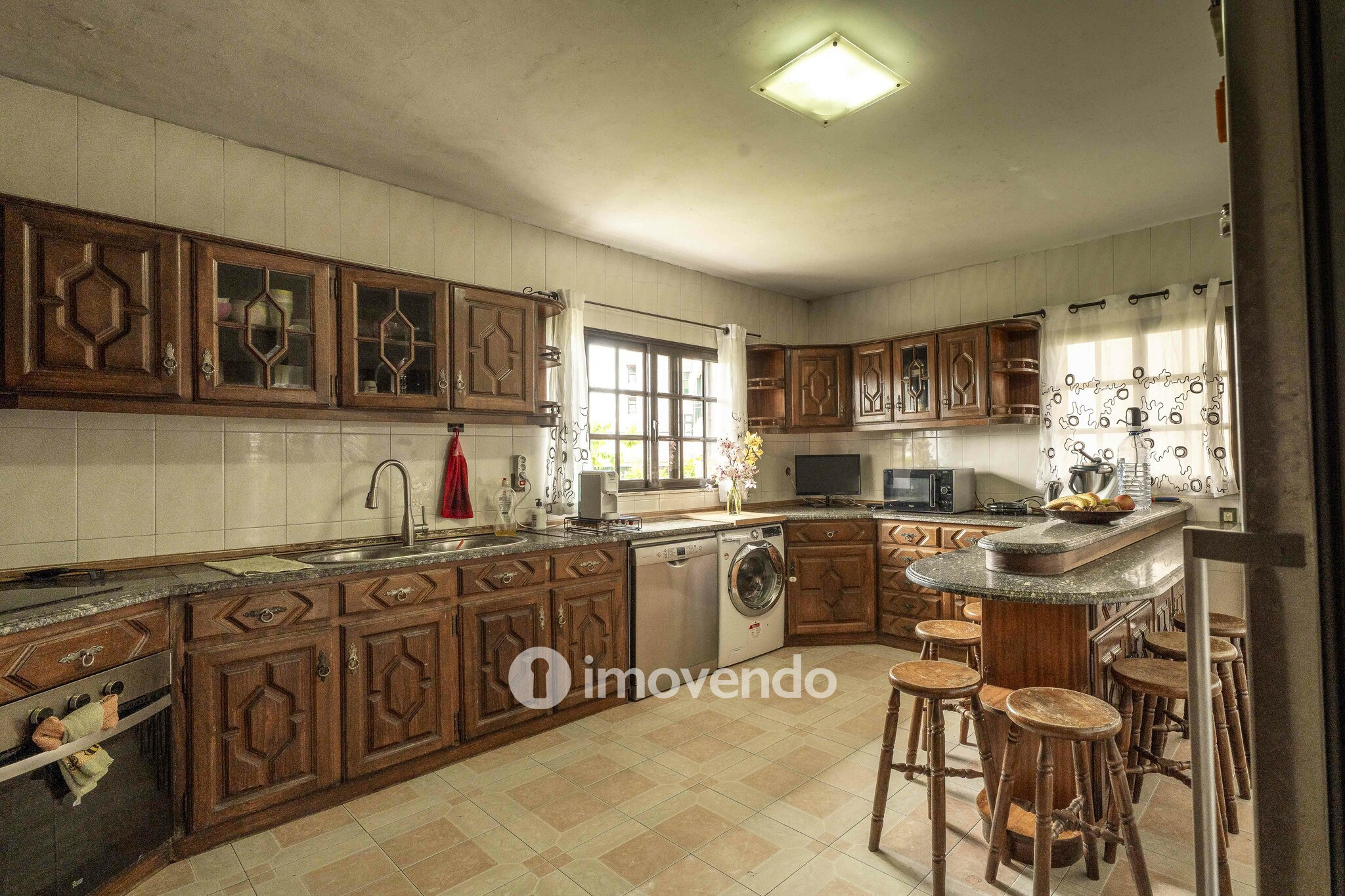 Moradia independente à venda na Travessa das Cruzes - São Caetano