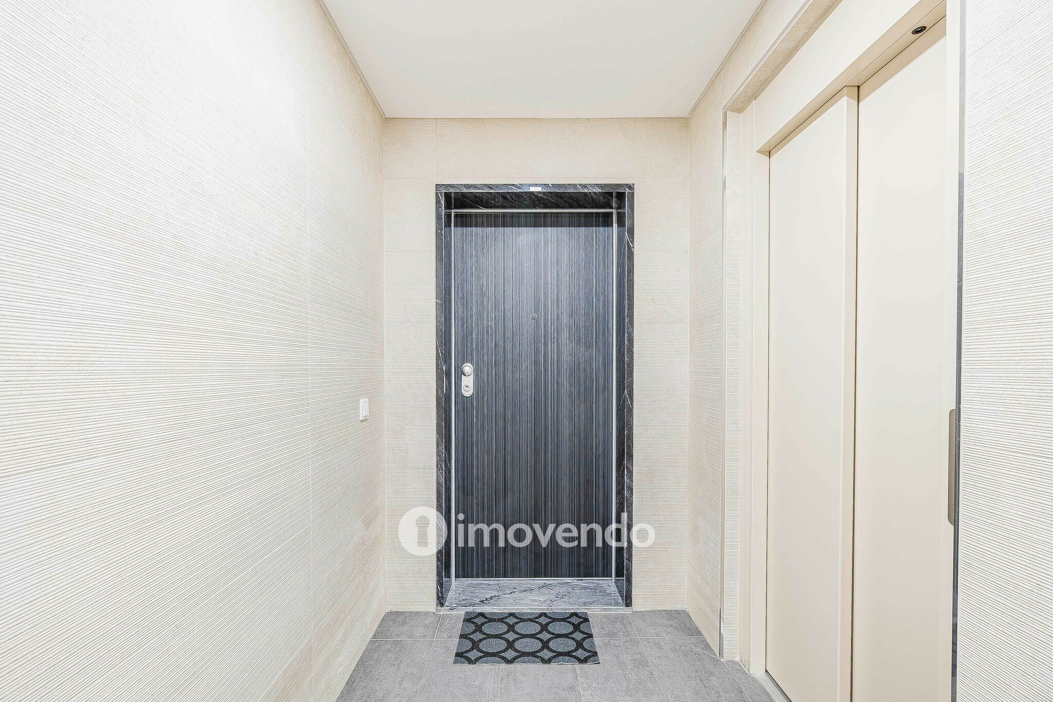 Apartamento T2+1 moderno, próximo da praia, na Charneca da Caparica