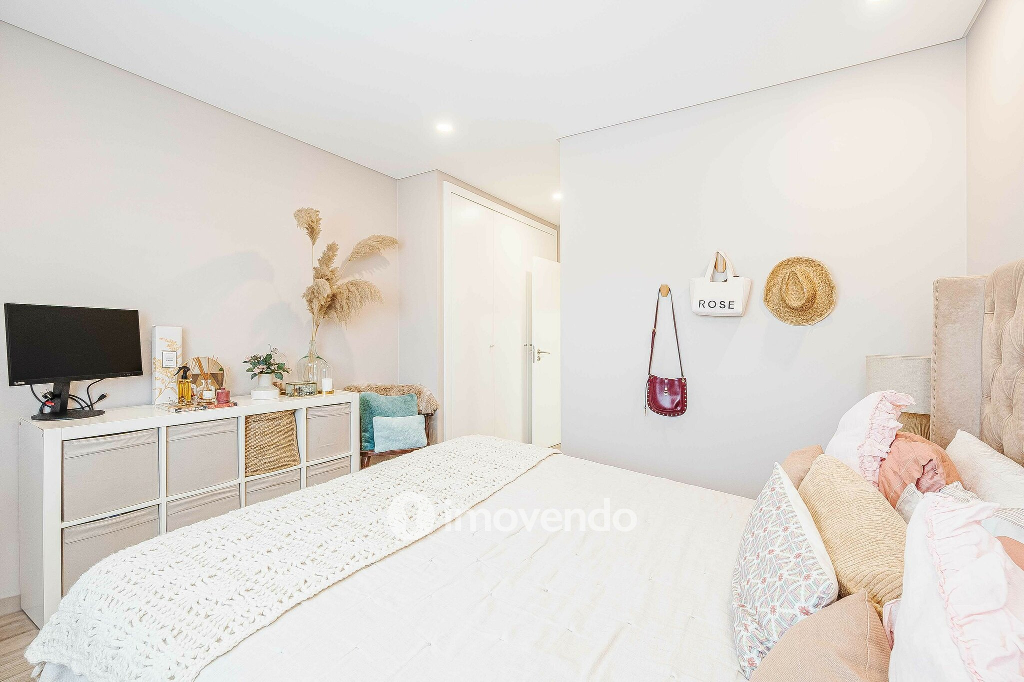 Apartamento T2+1 moderno, próximo da praia, na Charneca da Caparica