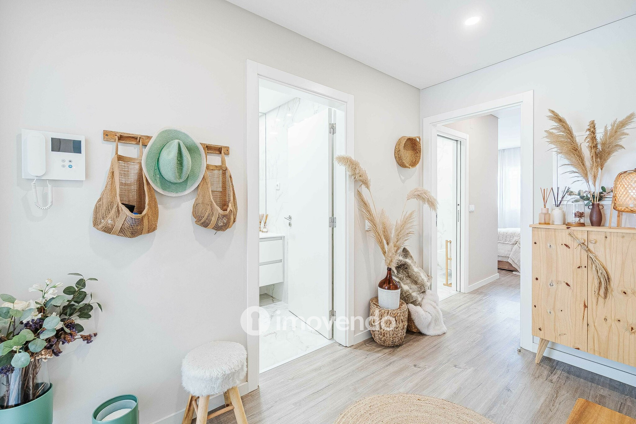 Apartamento T2+1 moderno, próximo da praia, na Charneca da Caparica