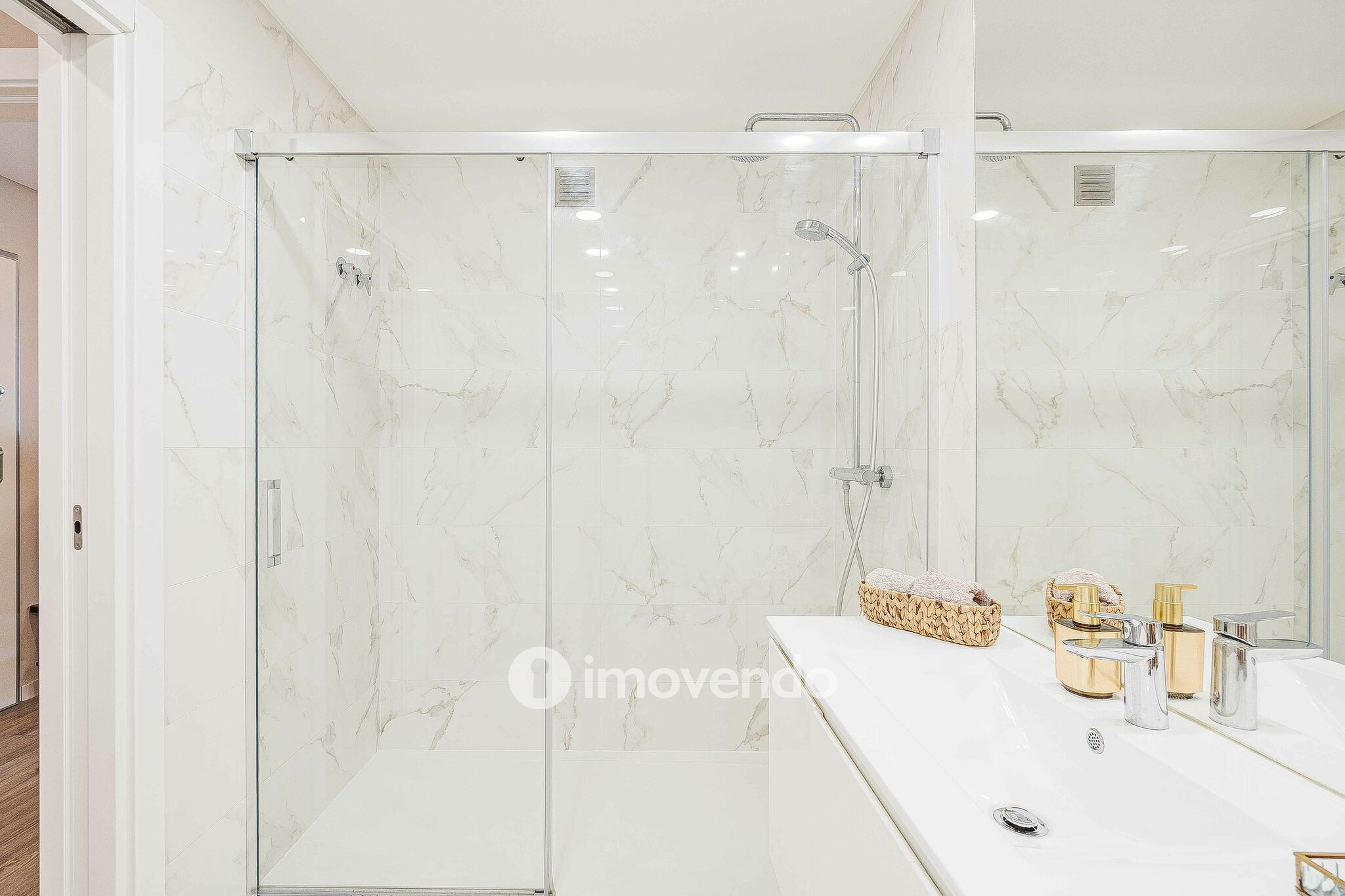 Apartamento T2+1 moderno, próximo da praia, na Charneca da Caparica