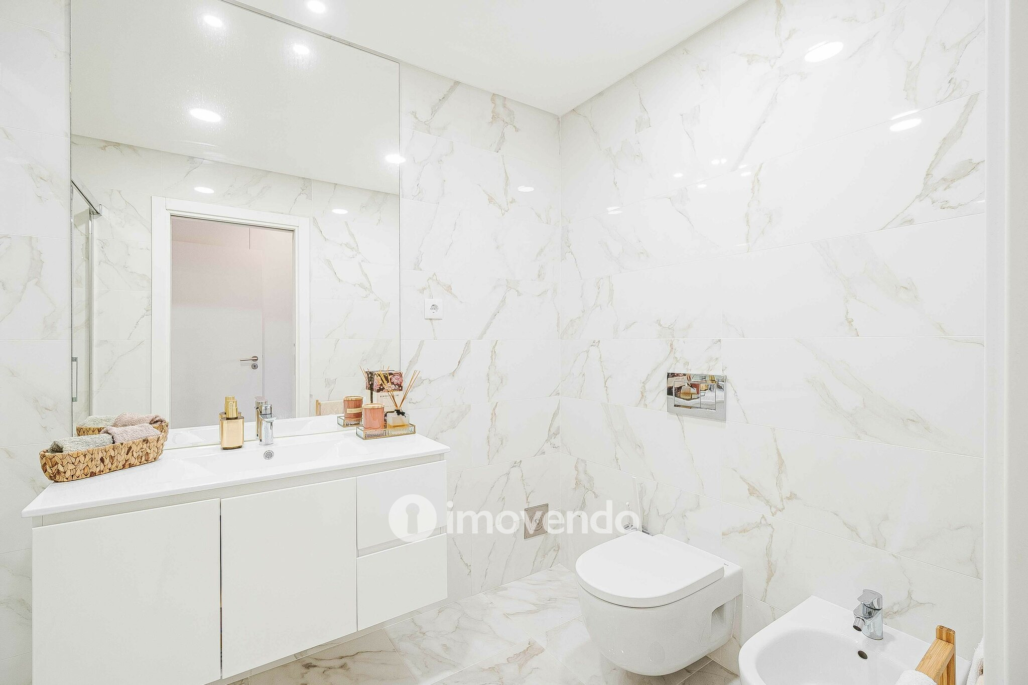 Apartamento T2+1 moderno, próximo da praia, na Charneca da Caparica