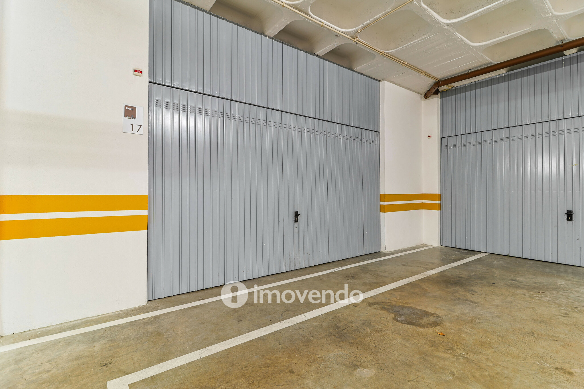 Apartamento T4 com garagem, nos Terraços da Ponte, em Sacavém