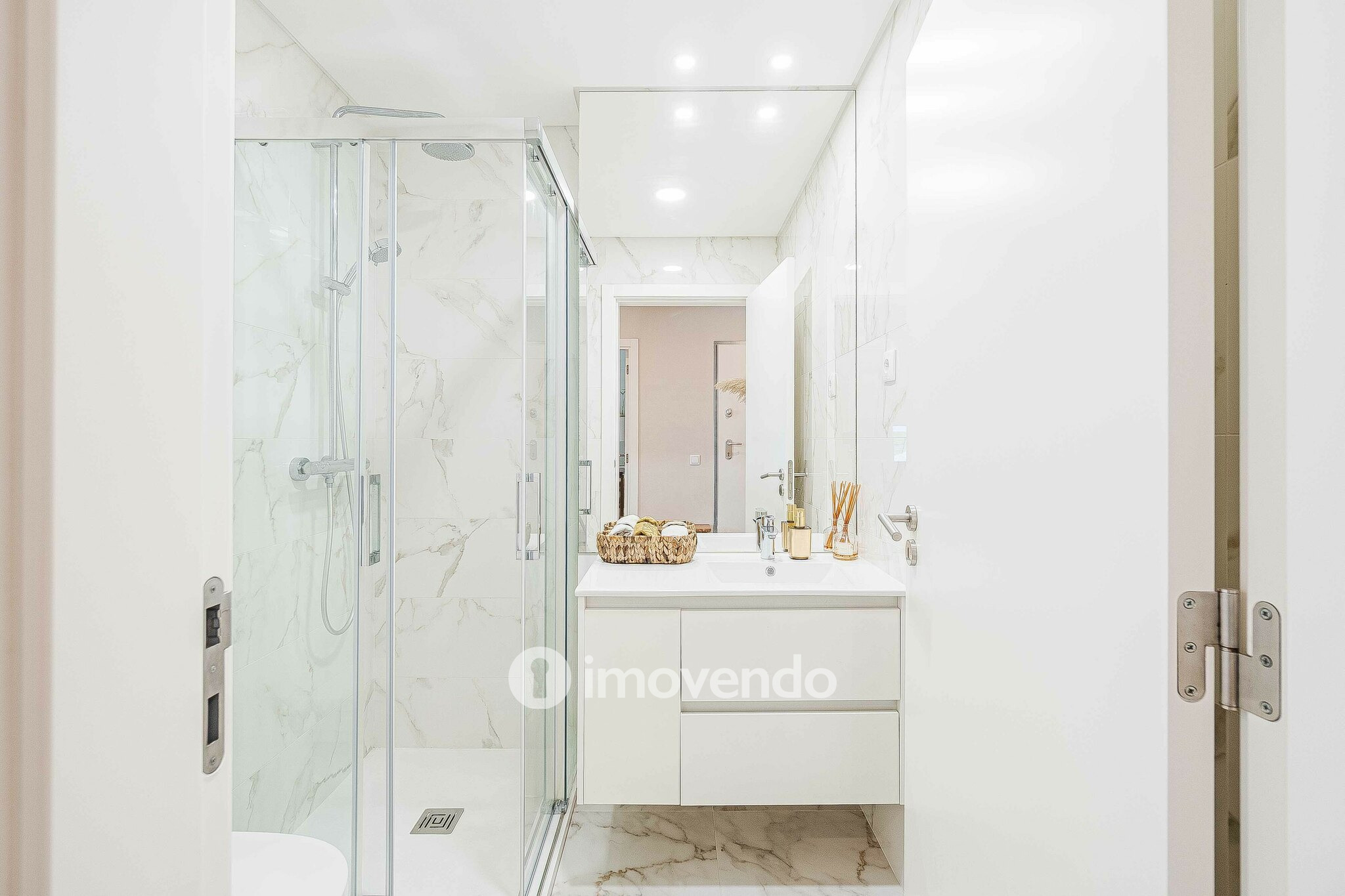 Apartamento T2+1 moderno, próximo da praia, na Charneca da Caparica