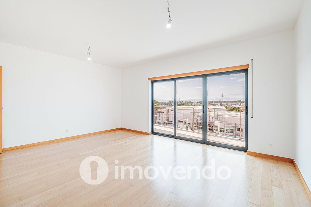 Apartamento T2 em Seixal, Setúbal com 89 m<sup>2</sup> por 310.000