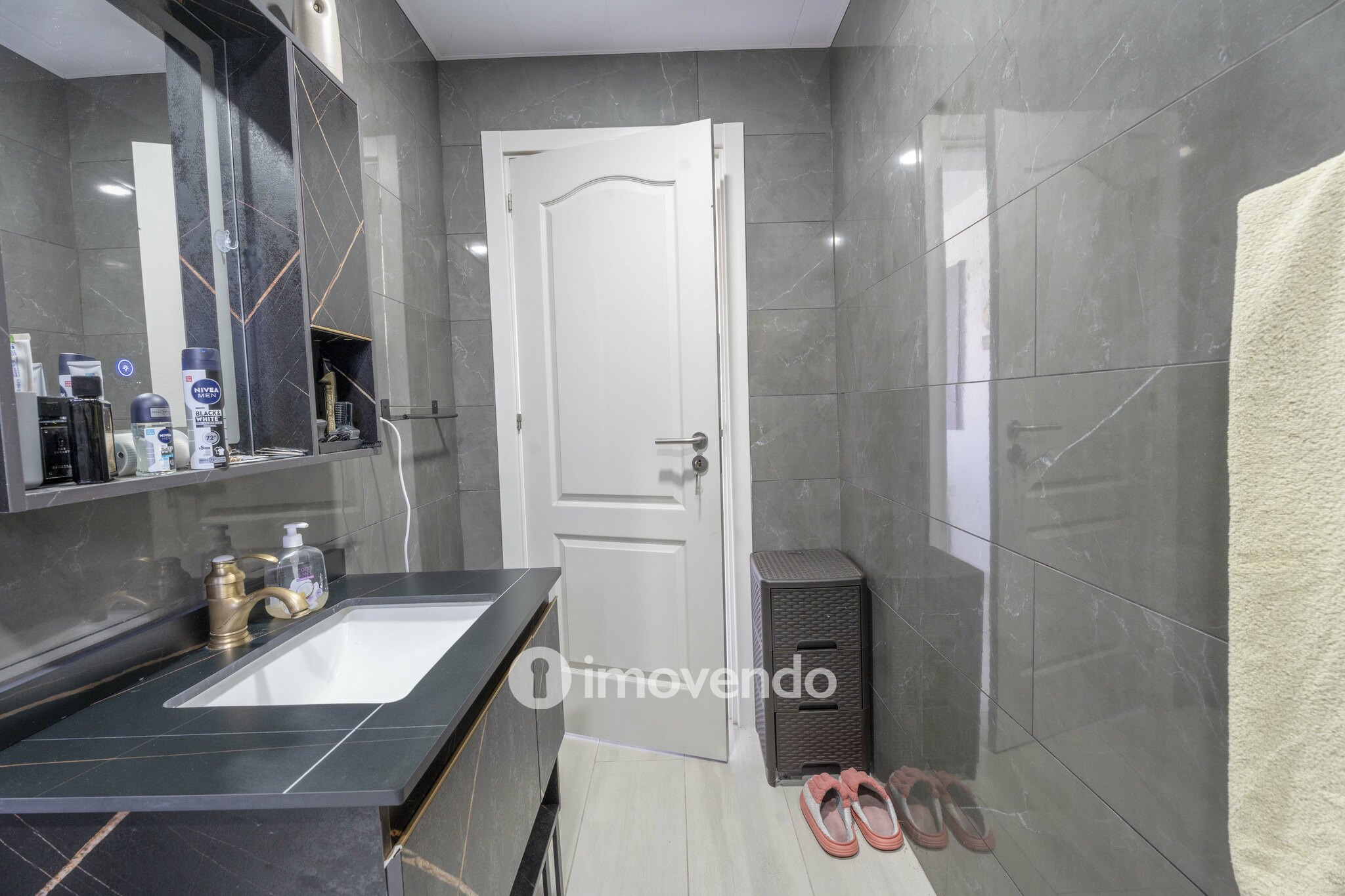Moradia isolada T4, com terreno de 1.464m², no Travassô, Aveiro