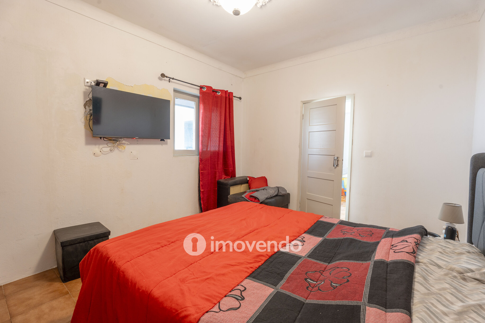Moradia isolada T4, com terreno de 1.464m², no Travassô, Aveiro