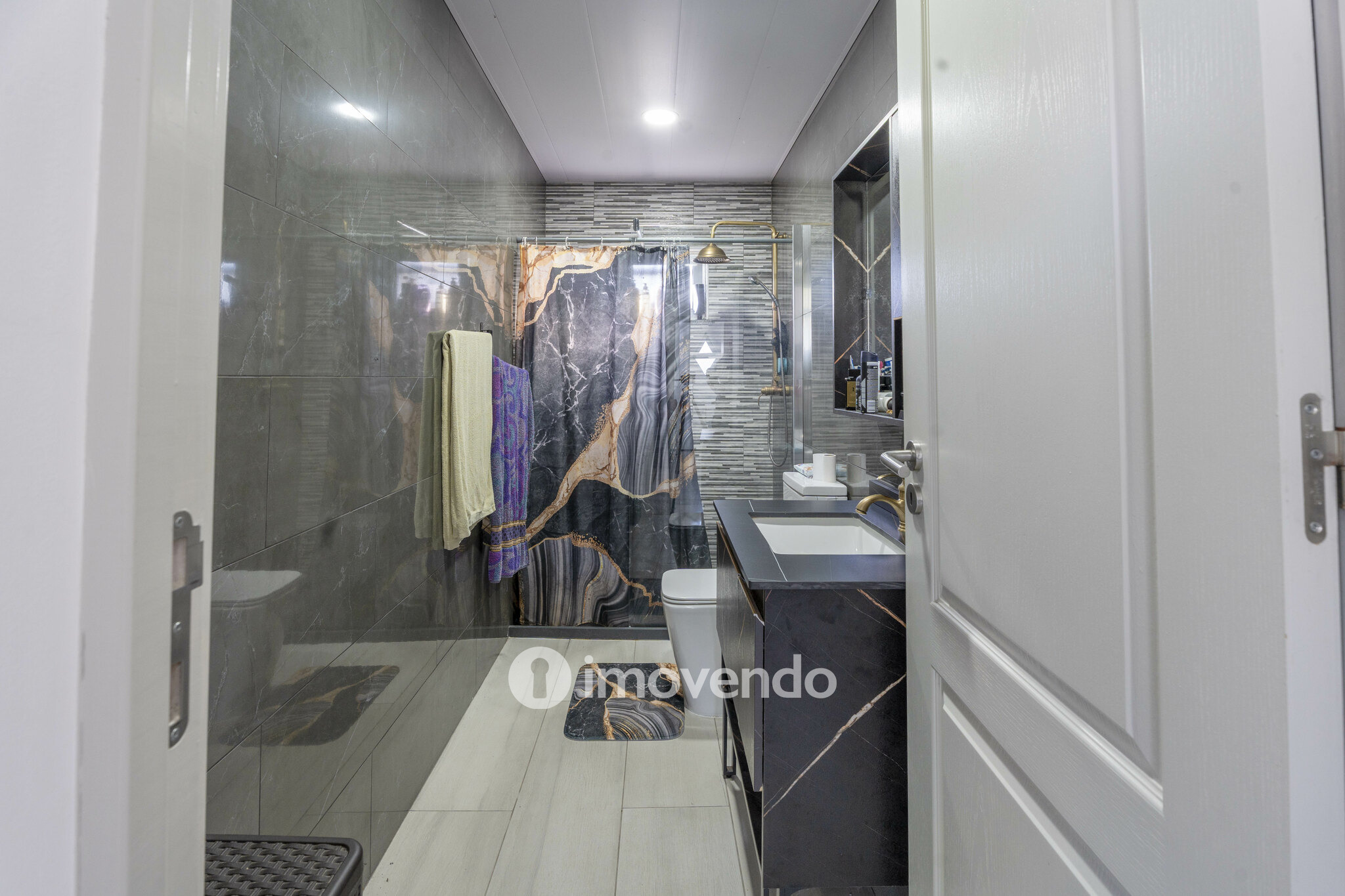 Moradia isolada T4, com terreno de 1.464m², no Travassô, Aveiro