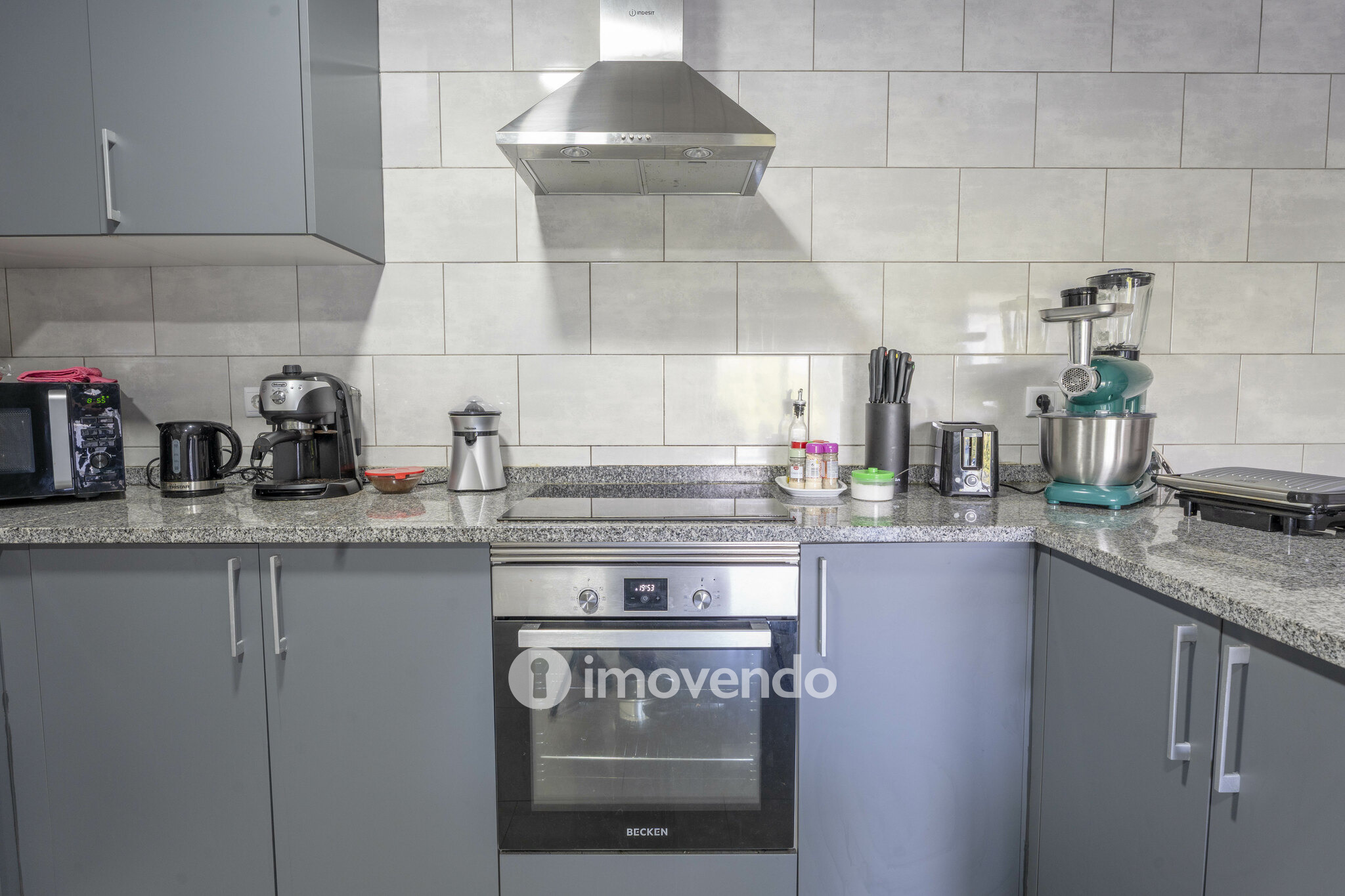Moradia isolada T4, com terreno de 1.464m², no Travassô, Aveiro