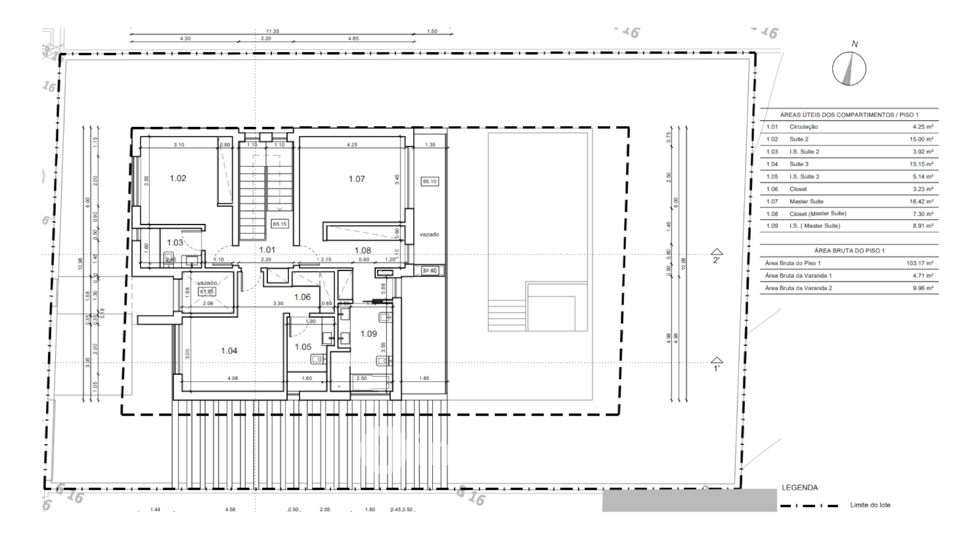 Moradia T4, em fase final de construção, com piscina, em Azeitão