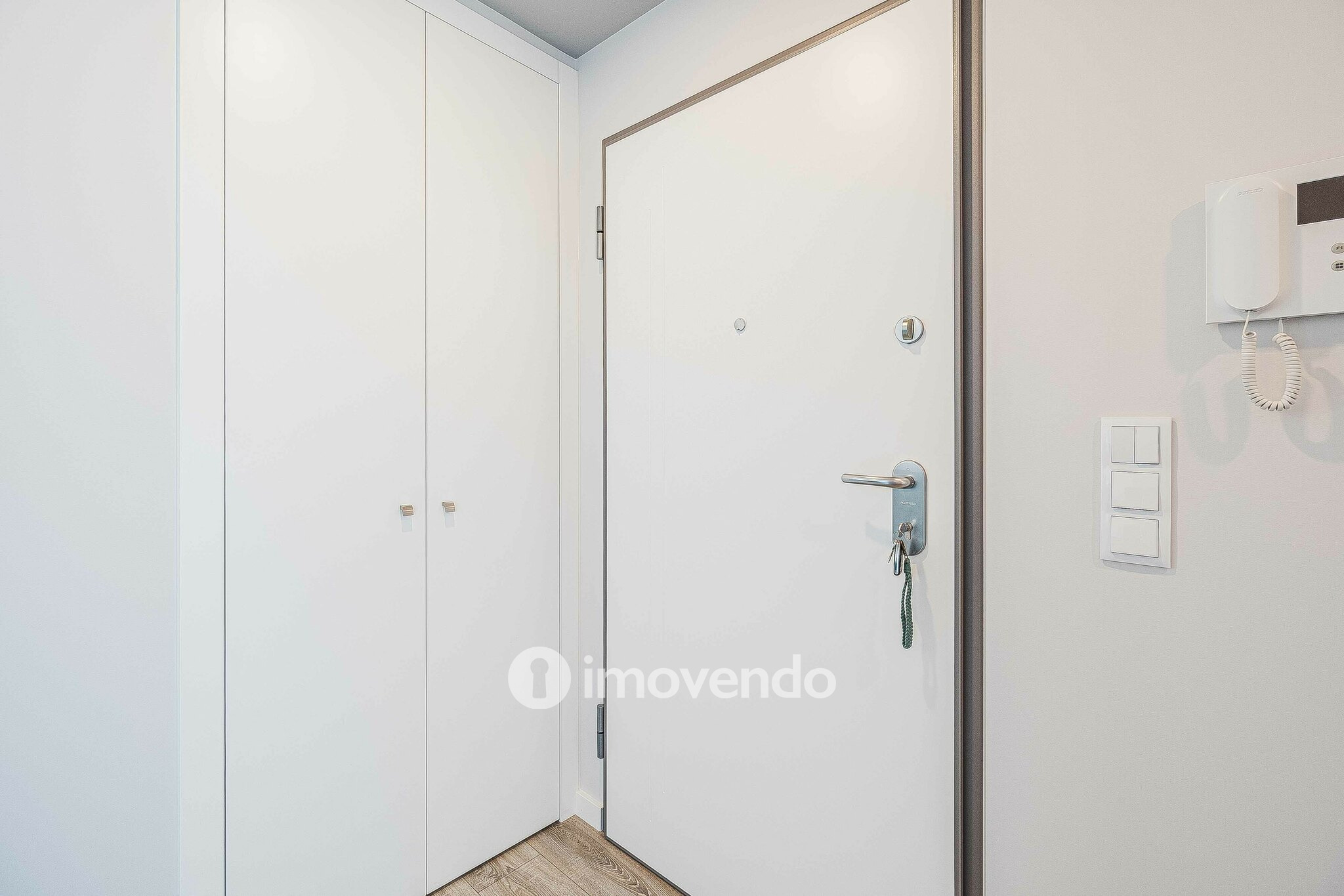 Apartamento T3 exclusivo, com cozinha equipada e garagem, no Montijo