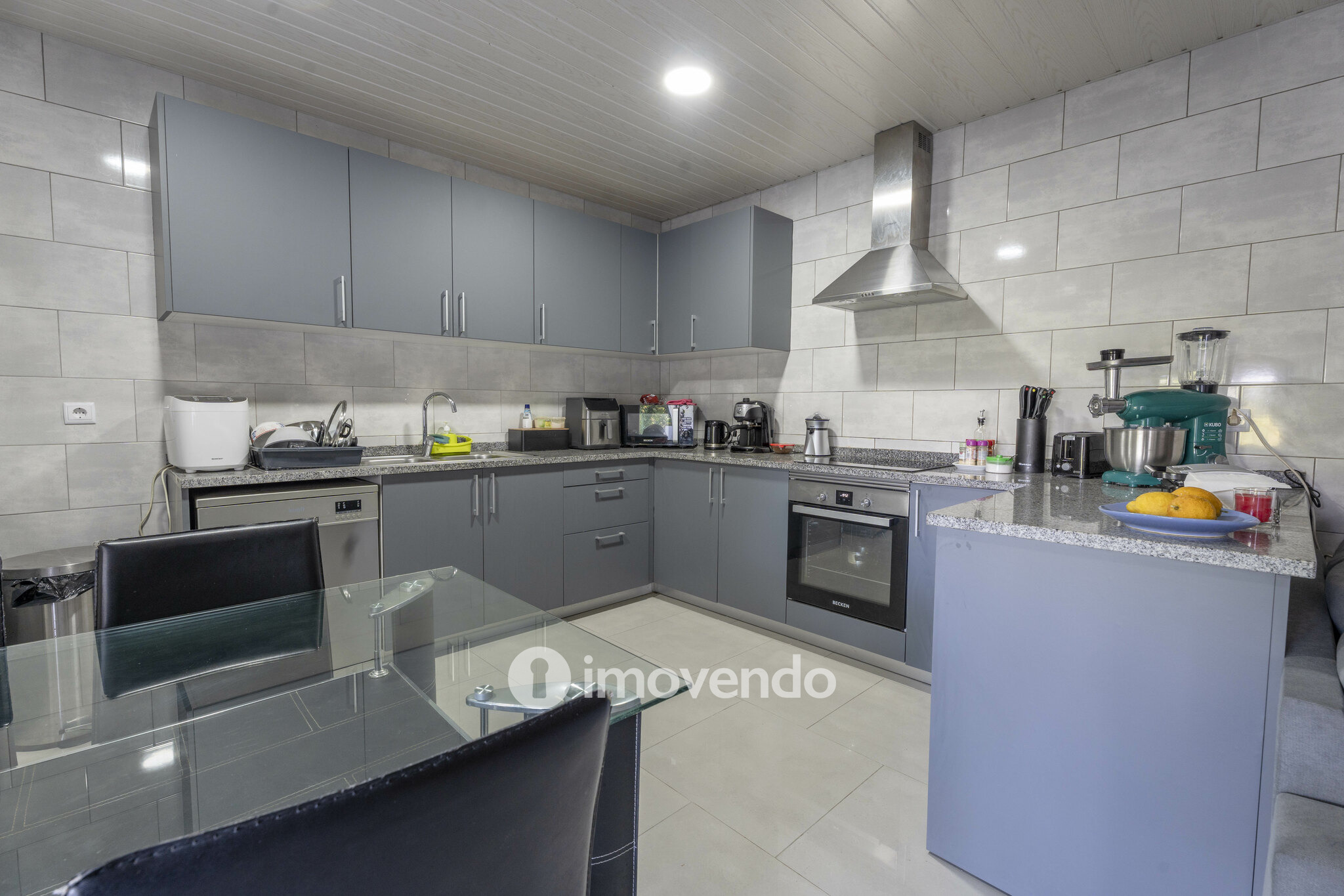Moradia isolada T4, com terreno de 1.464m², no Travassô, Aveiro