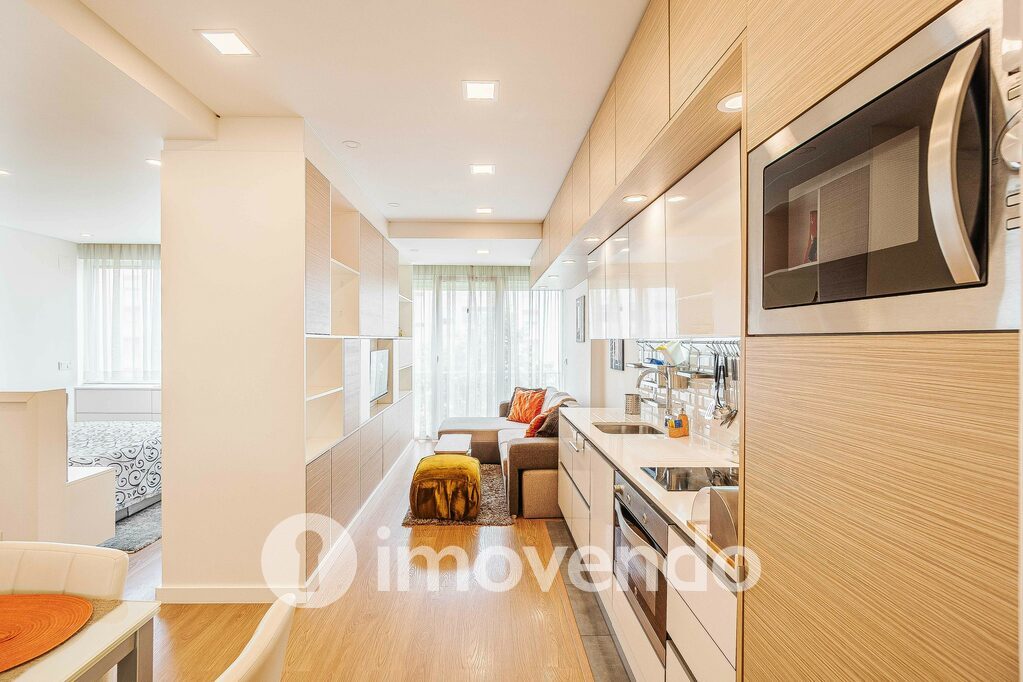 Apartamento T1 em Amadora, Lisboa com 48 m<sup>2</sup> por 240.000