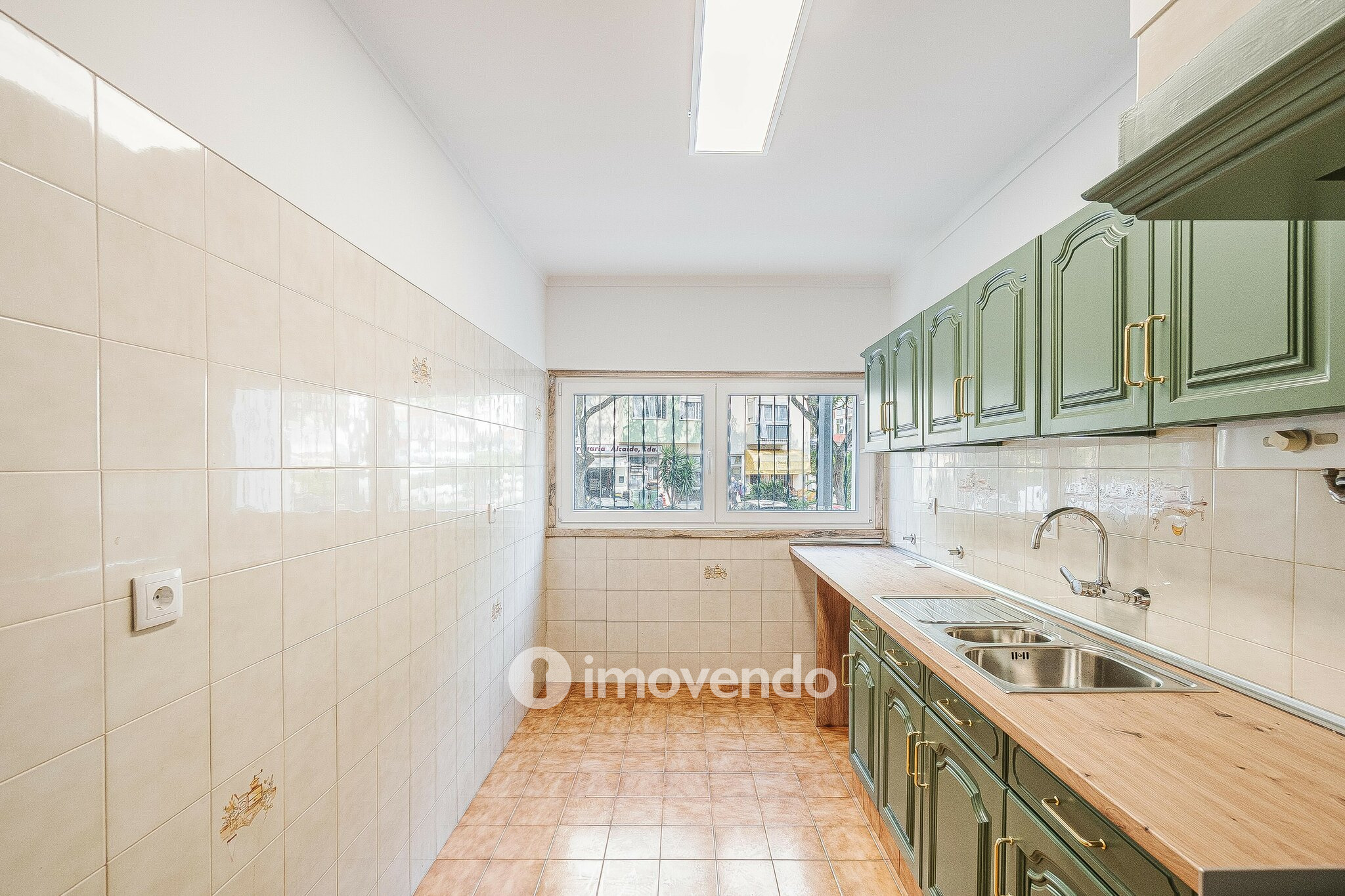 Apartamento T3 pronto a habitar, próximo da praia, em Alcabideche