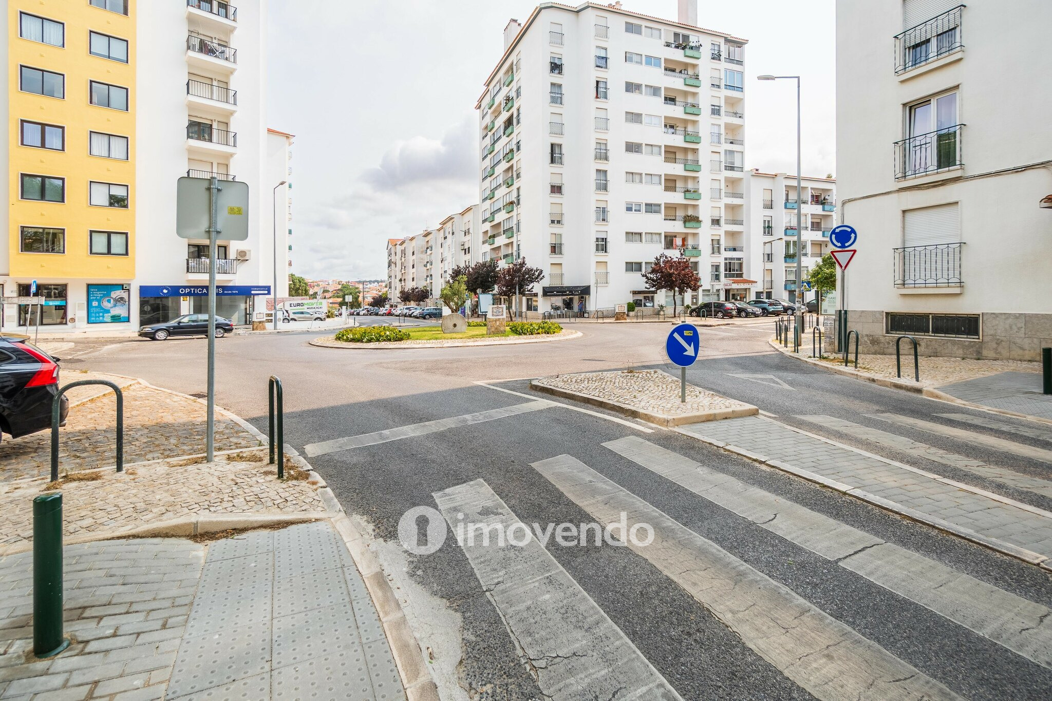 Apartamento T3 pronto a habitar, próximo da praia, em Alcabideche