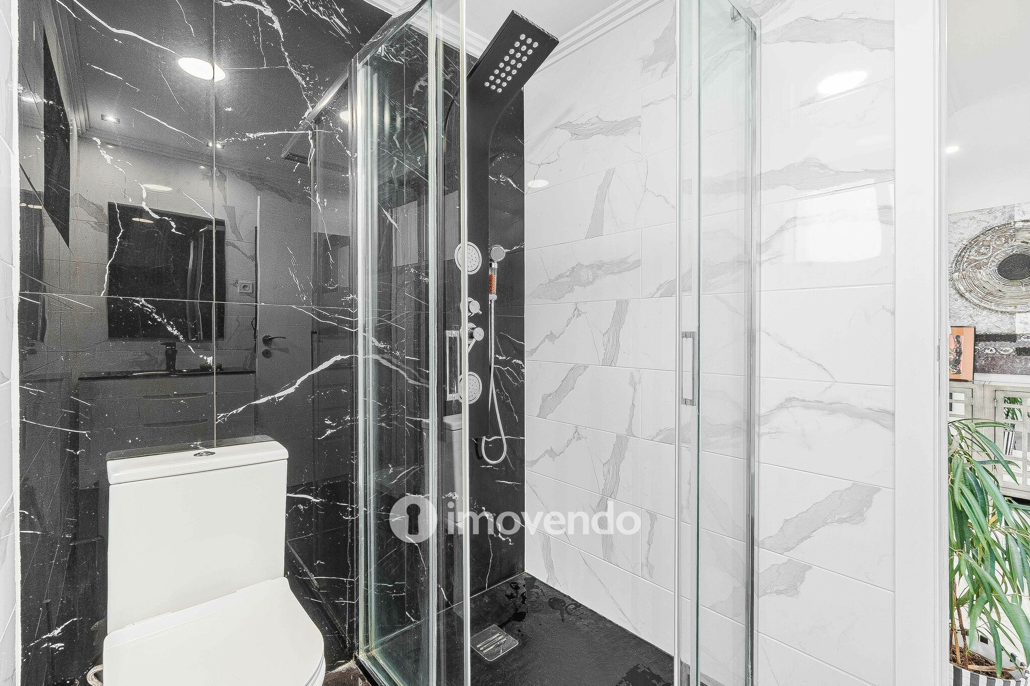 Apartamento T3 totalmente remodelado, com garagem, em Mem Martins