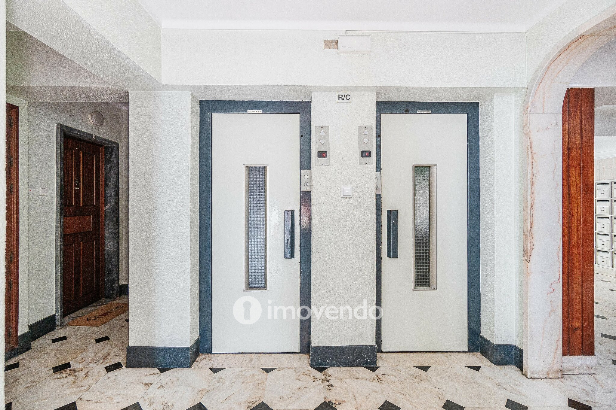 Apartamento T3 pronto a habitar, próximo da praia, em Alcabideche