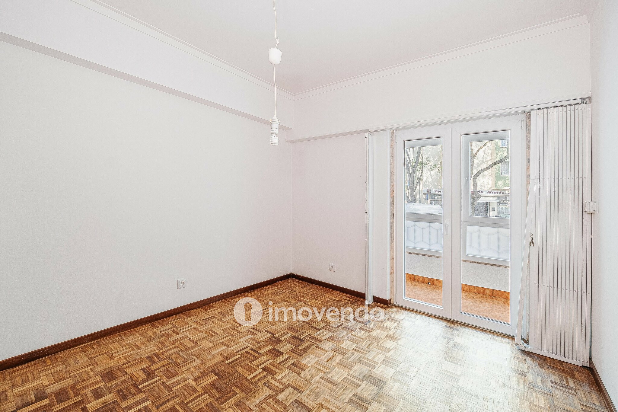 Apartamento T3 pronto a habitar, próximo da praia, em Alcabideche