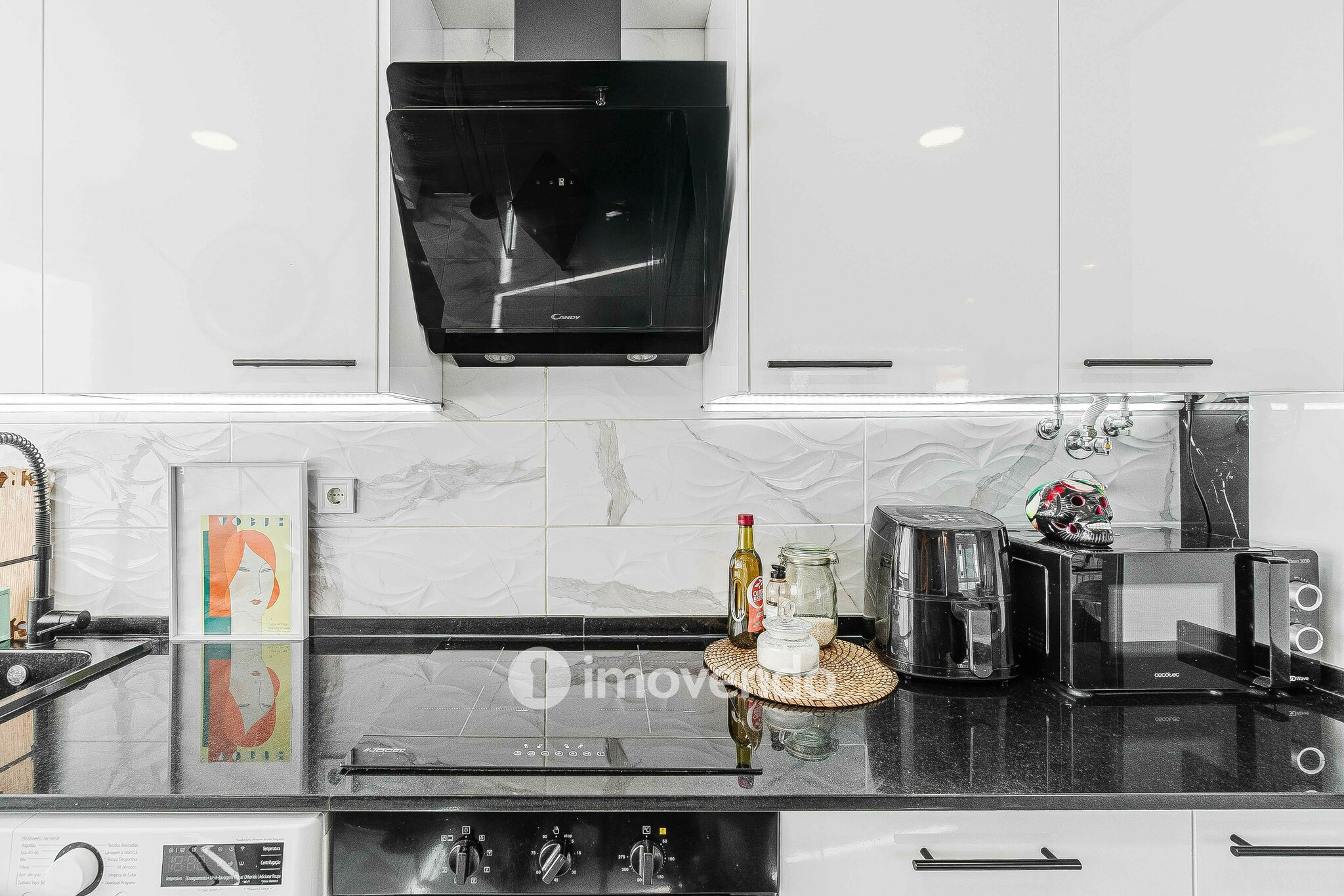 Apartamento T3 totalmente remodelado, com garagem, em Mem Martins