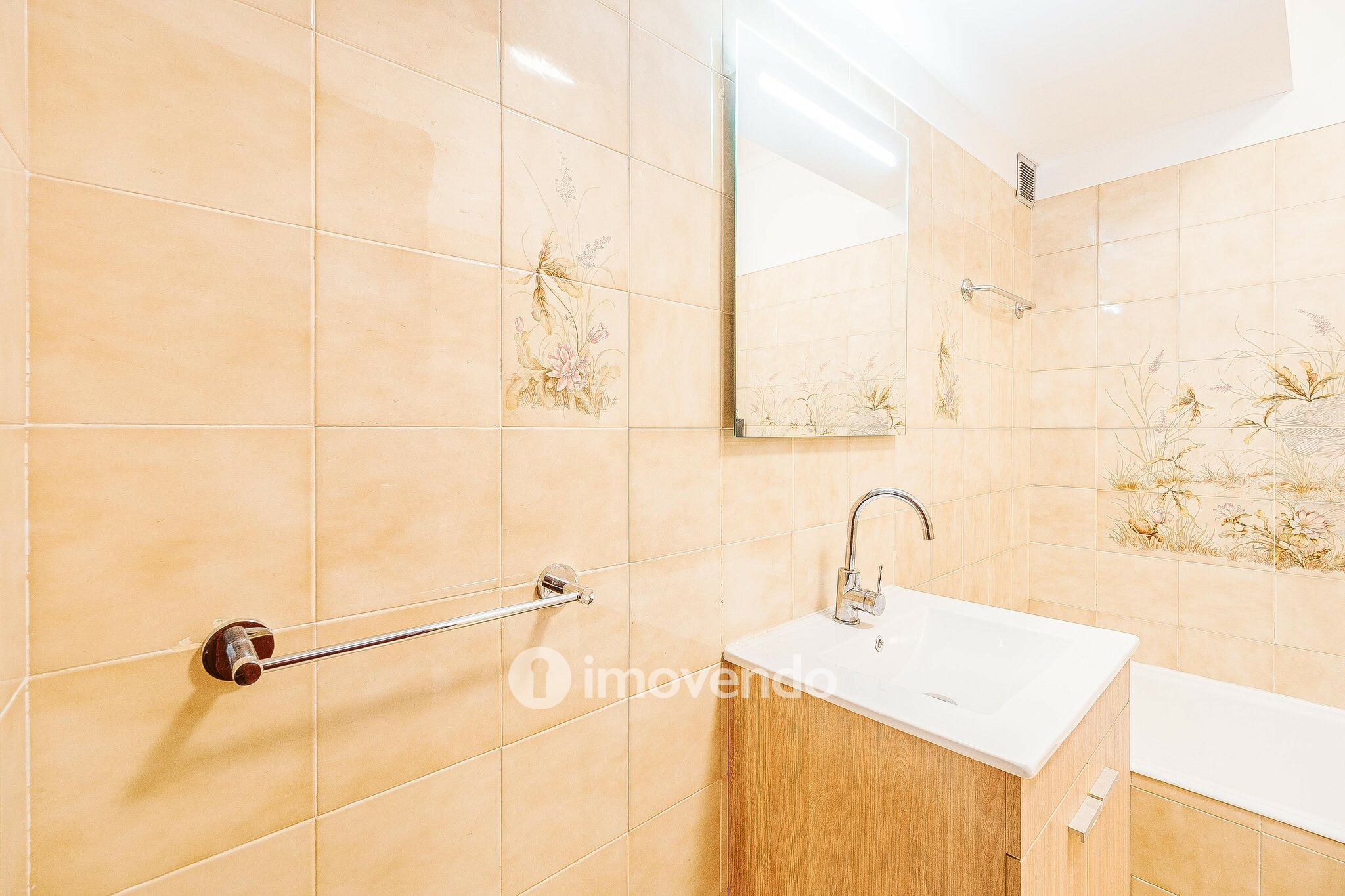 Apartamento T3 pronto a habitar, próximo da praia, em Alcabideche