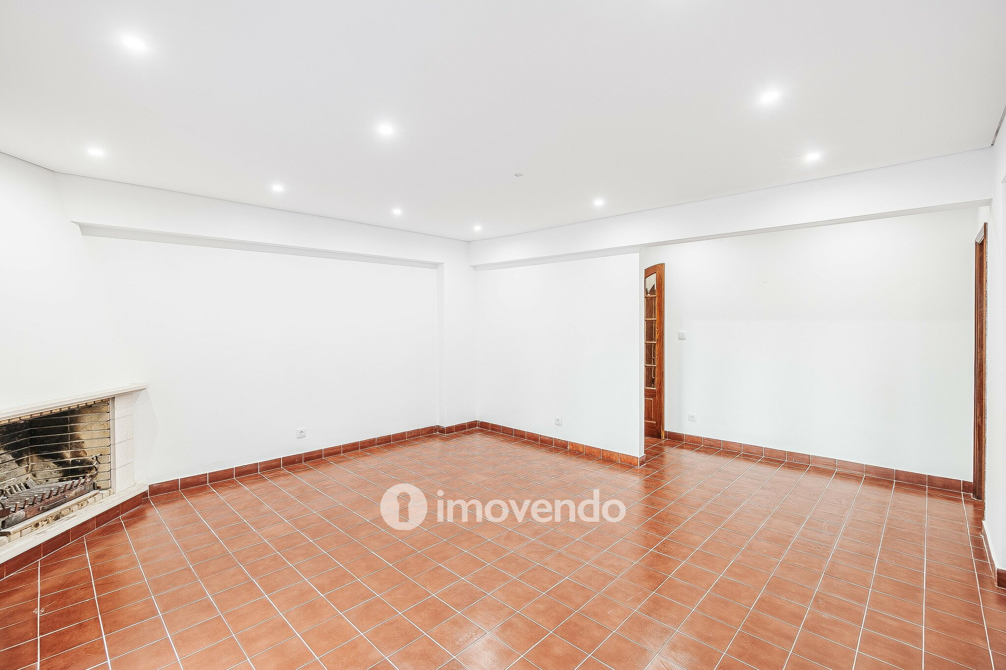 Apartamento T3 pronto a habitar, próximo da praia, em Alcabideche