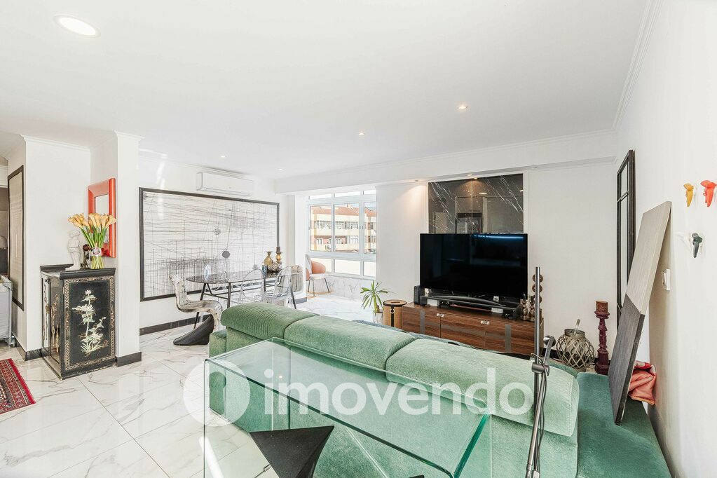 Apartamento T3 em Sintra, Lisboa com 84 m<sup>2</sup> por 350.000