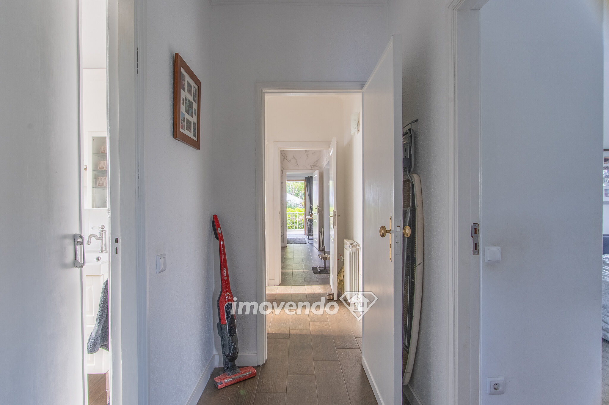 Moradia isolada T4, com piscina, quintal e vistas Rio, em Gondomar